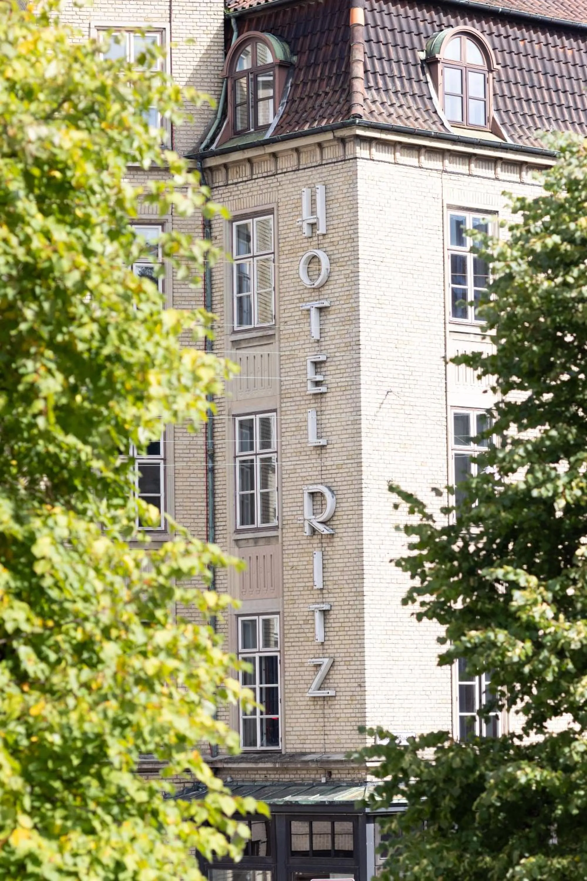 Logo/Certificate/Sign in Milling Hotel Ritz Aarhus City