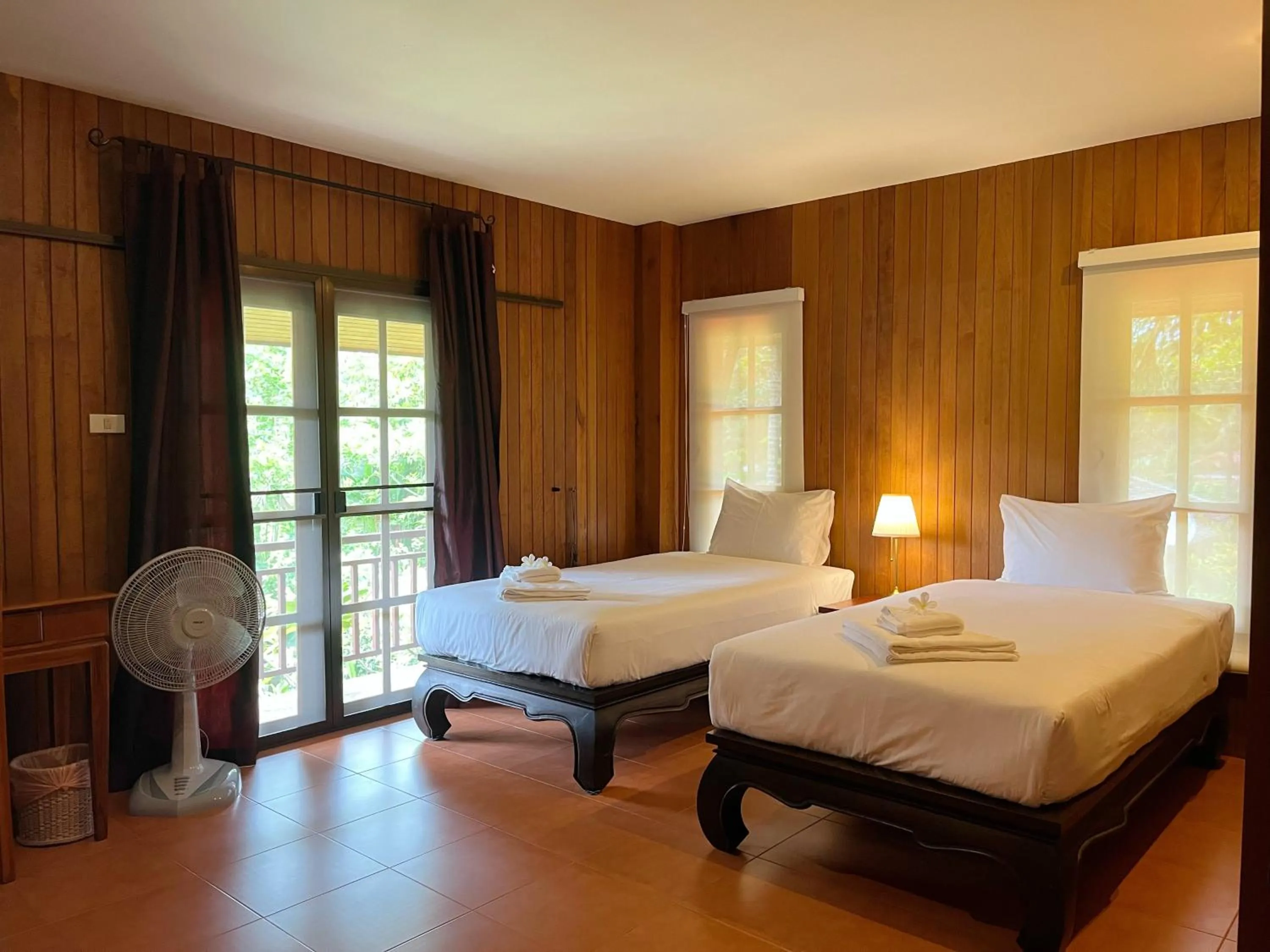 Bedroom, Bed in Symphony Villa