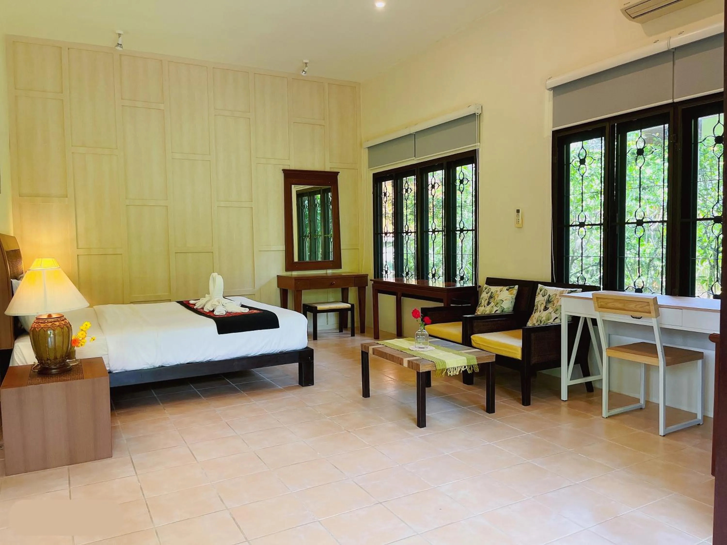 Photo of the whole room, Bed in Symphony Villa