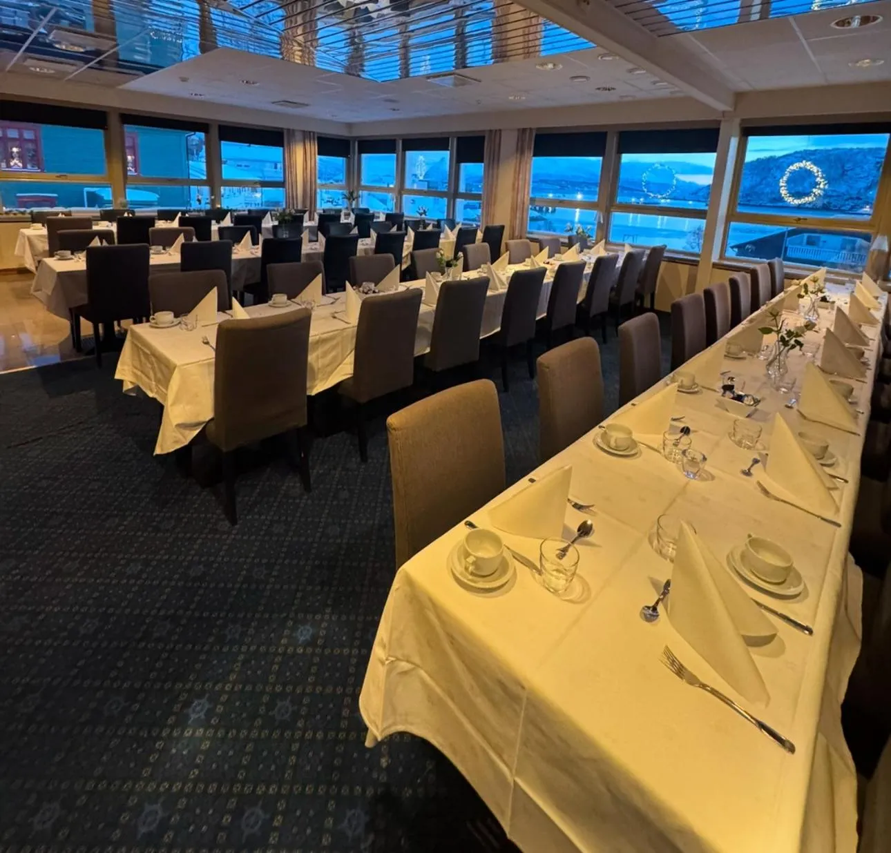 Restaurant/places to eat in Hotell Maritim Skjervoy