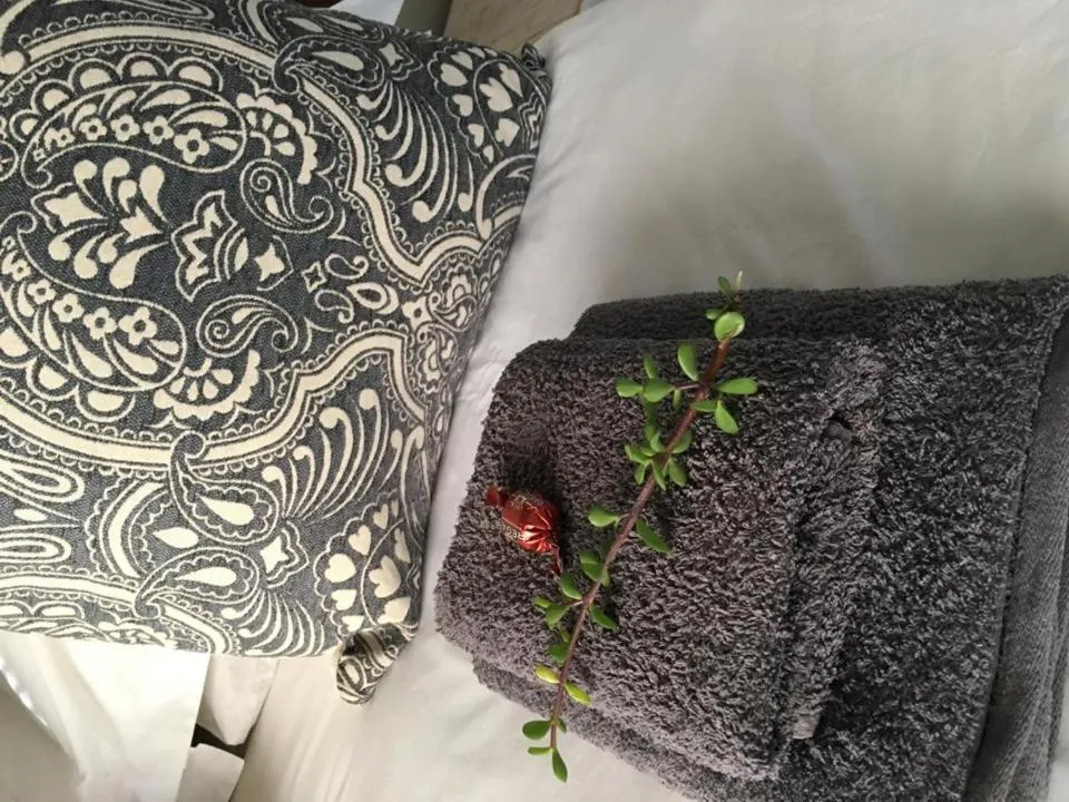 Bed in Klein Karoo Game Lodge