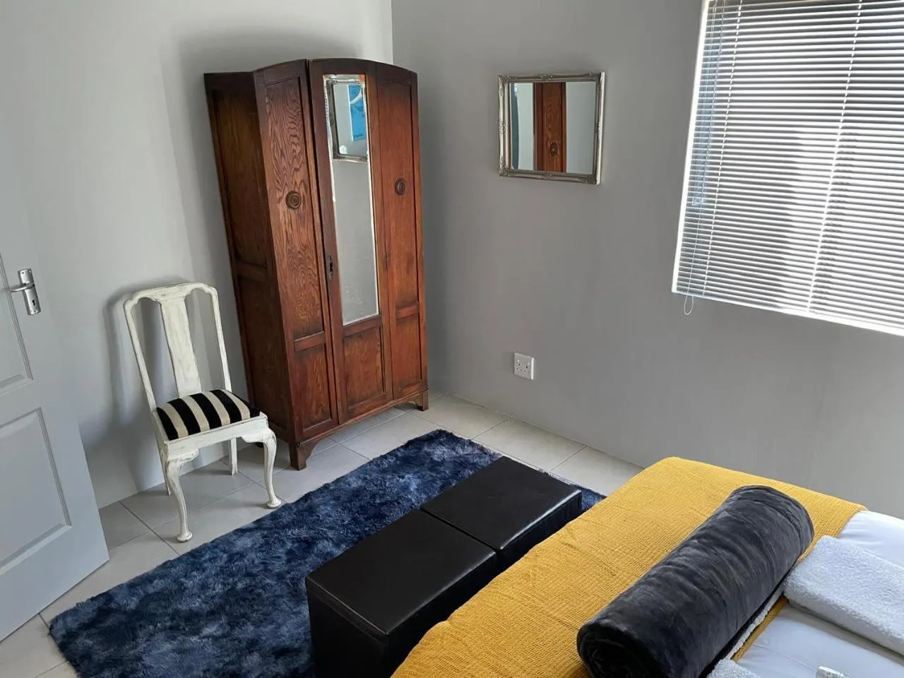 Bed in Klein Karoo Game Lodge