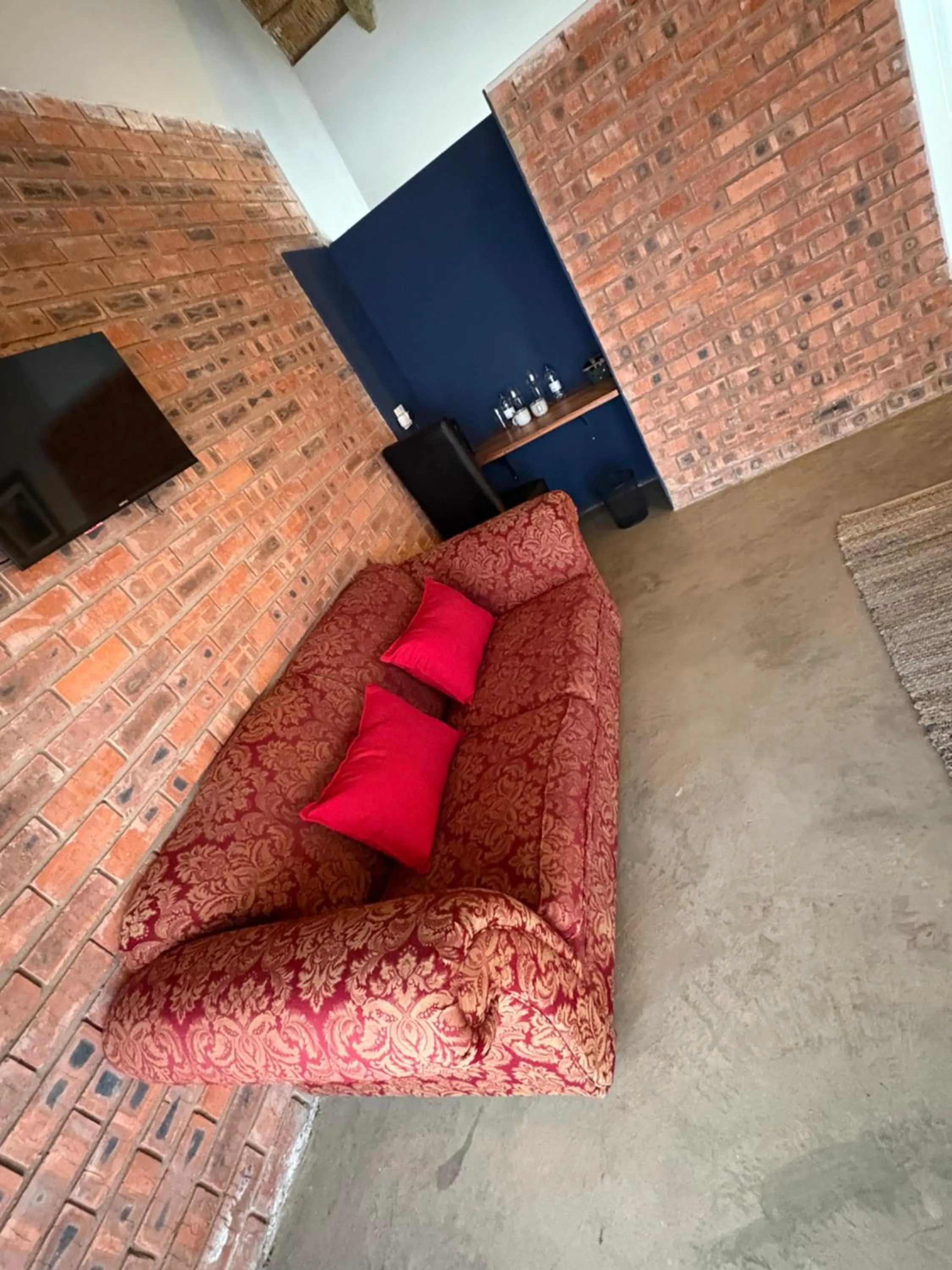 TV and multimedia in Klein Karoo Game Lodge