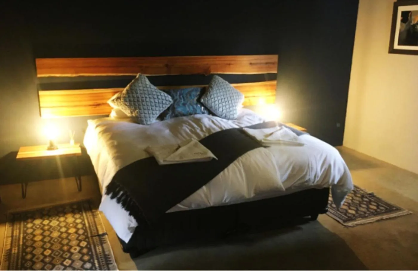 Bed in Klein Karoo Game Lodge