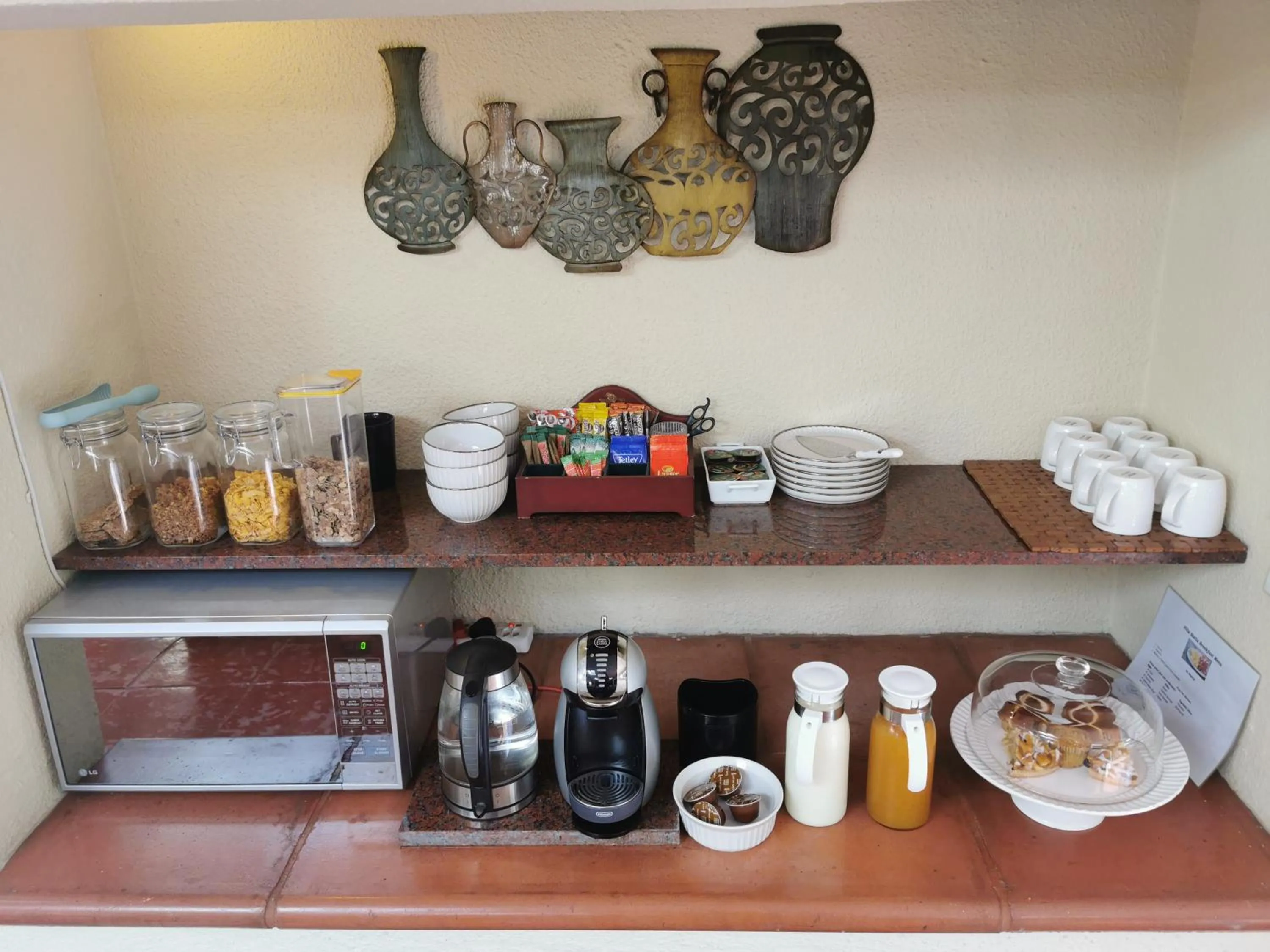 Coffee/tea facilities in Villa Stella Guest House