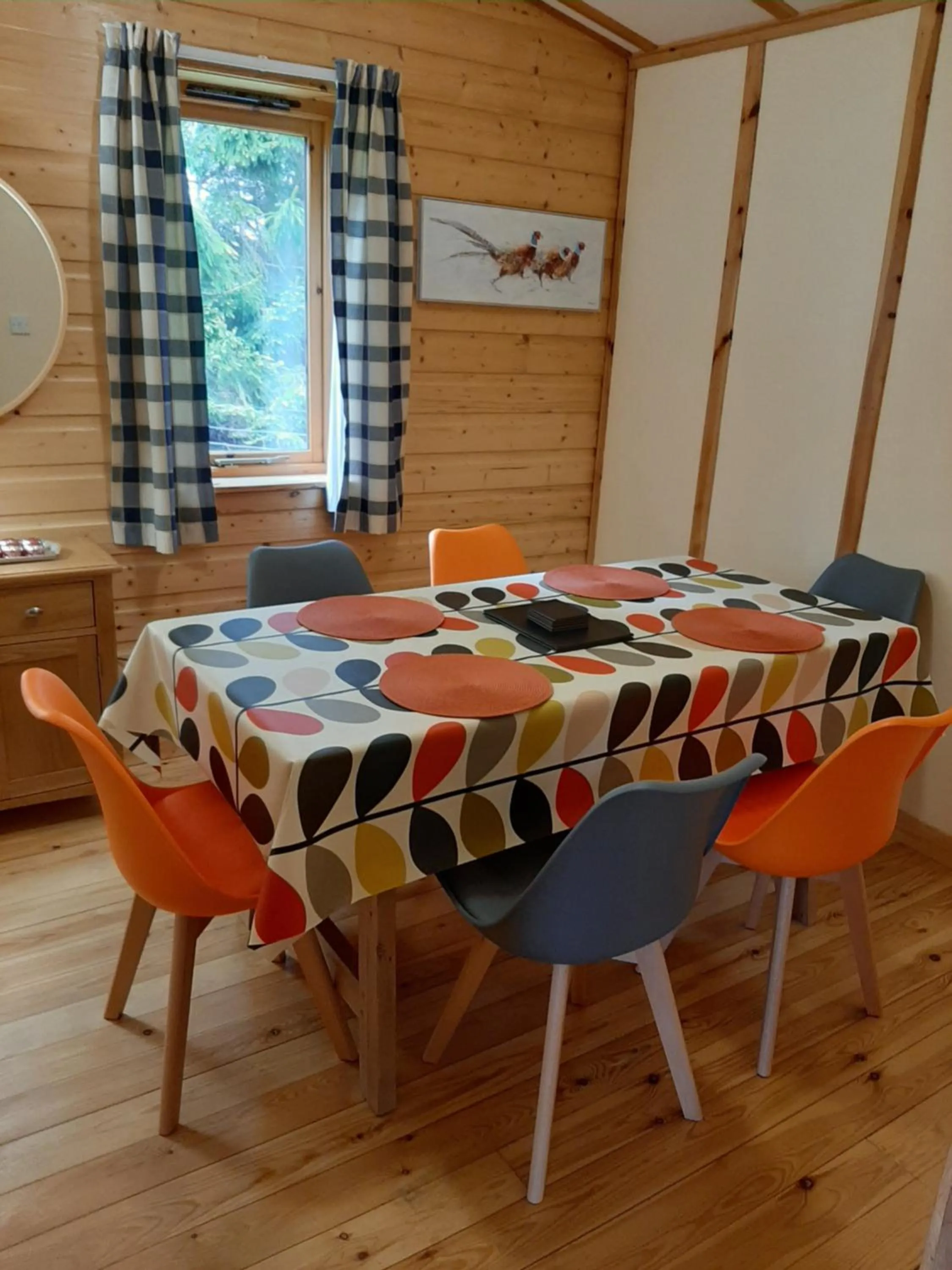 Dining area in Tayview Lodges