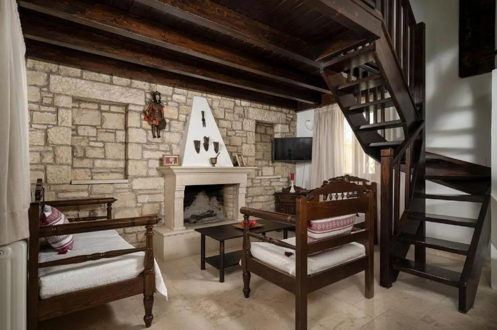 Orelia Cretan Deluxe Apartments