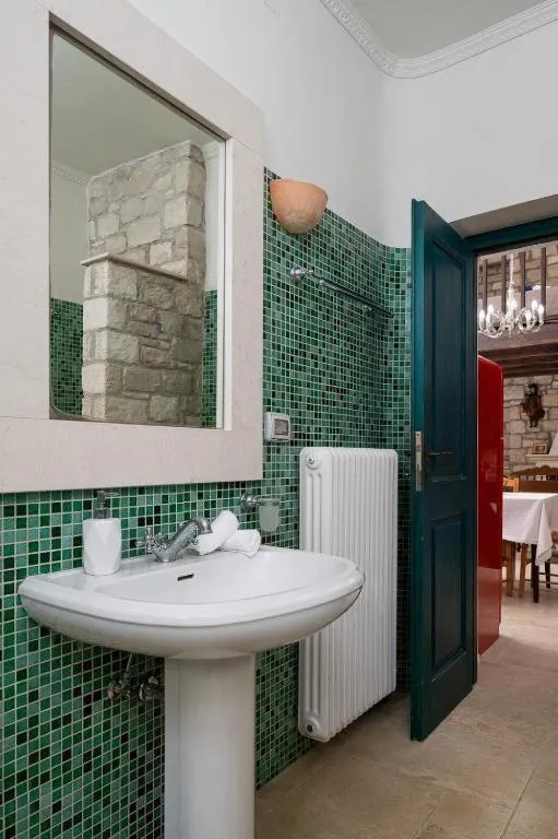 Orelia Cretan Deluxe Apartments