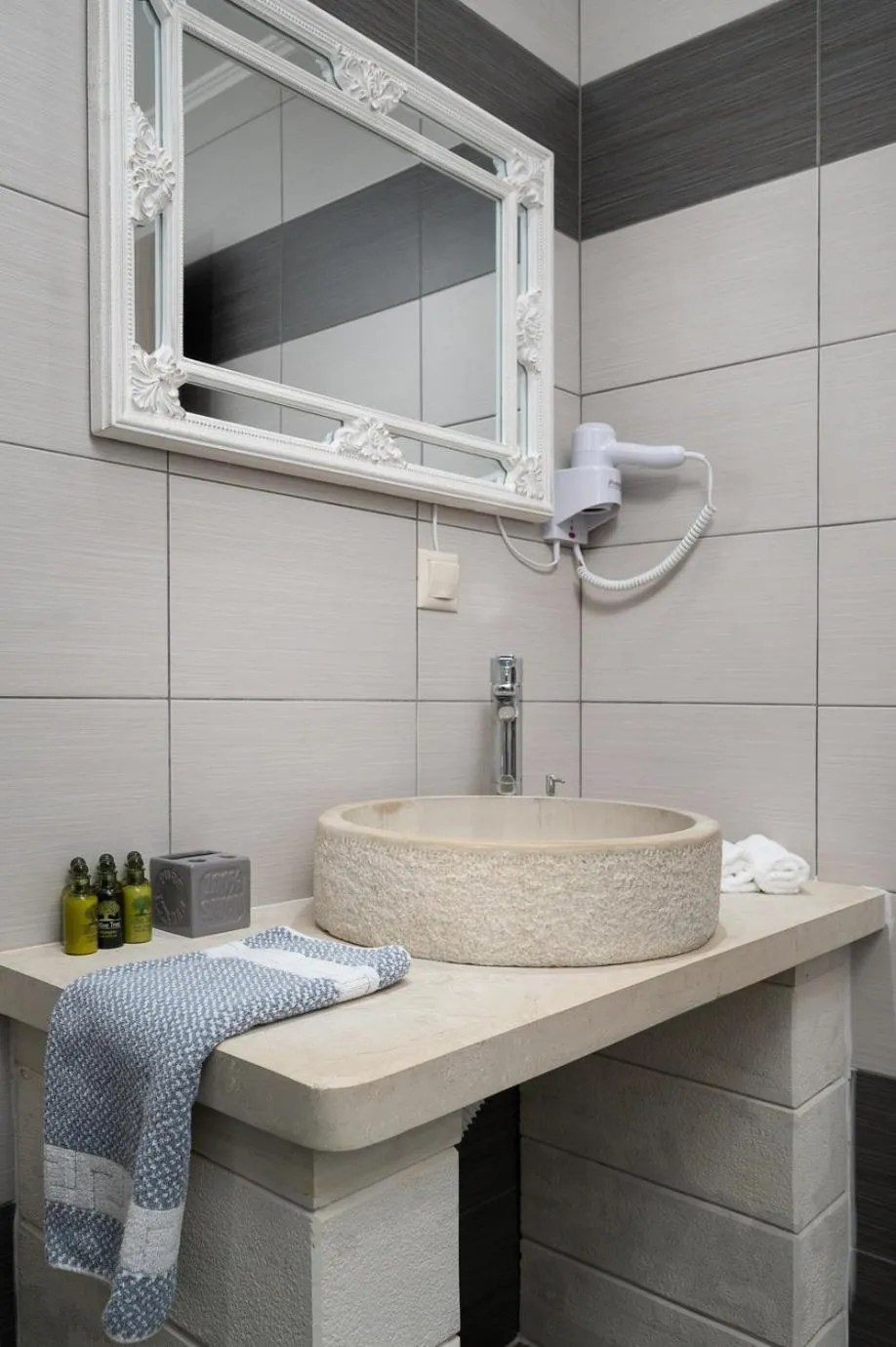 Bathroom in Orelia Cretan Deluxe Apartments