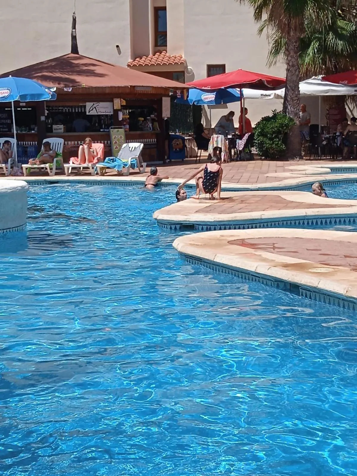 Swimming pool in Apartamento Orange