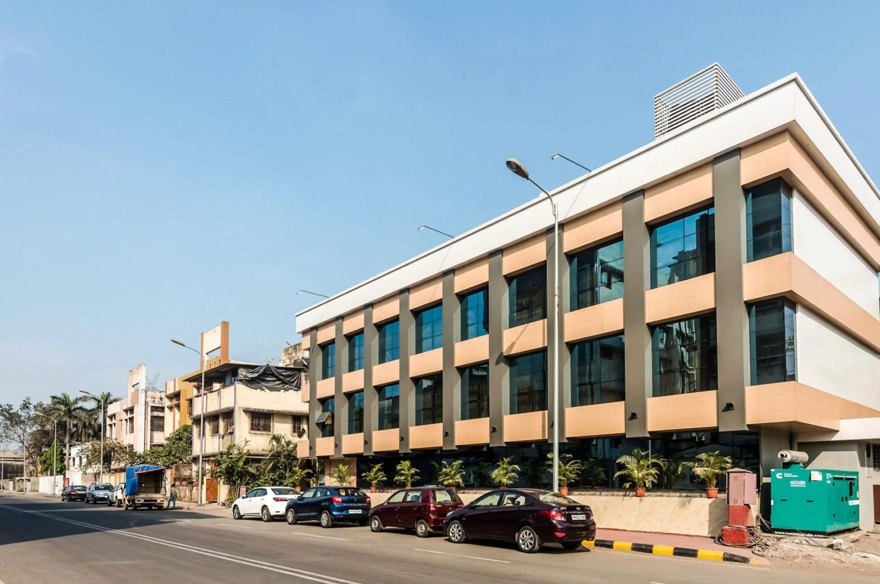 Facade/entrance in Capital O Hotel Konar Inn