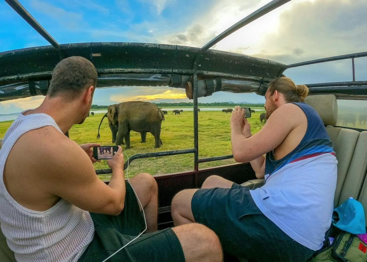 People in Lakmal Resort Sigiriya
