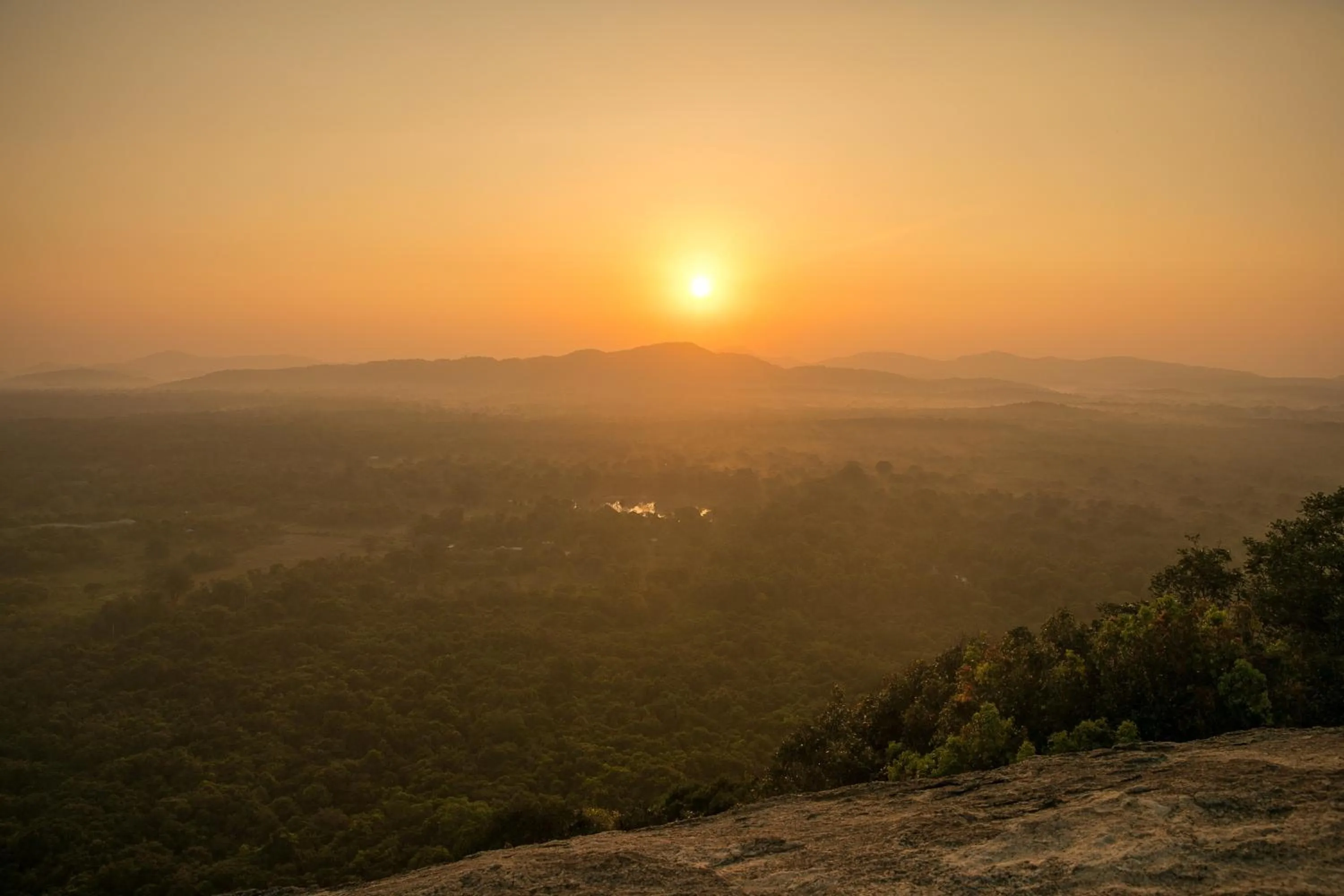 Sunset in Lakmal Resort Sigiriya