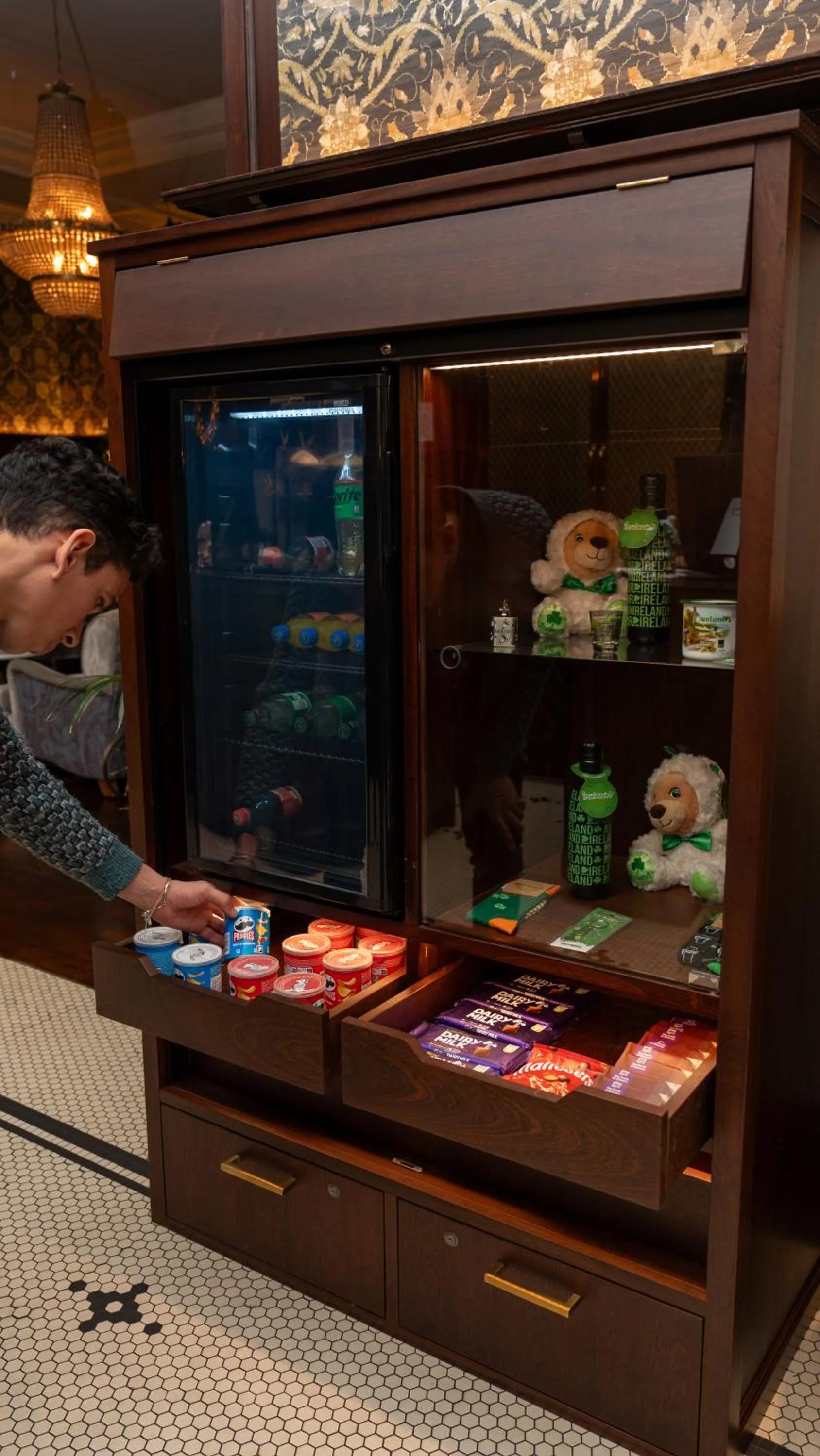 On-site shops in The Fleet