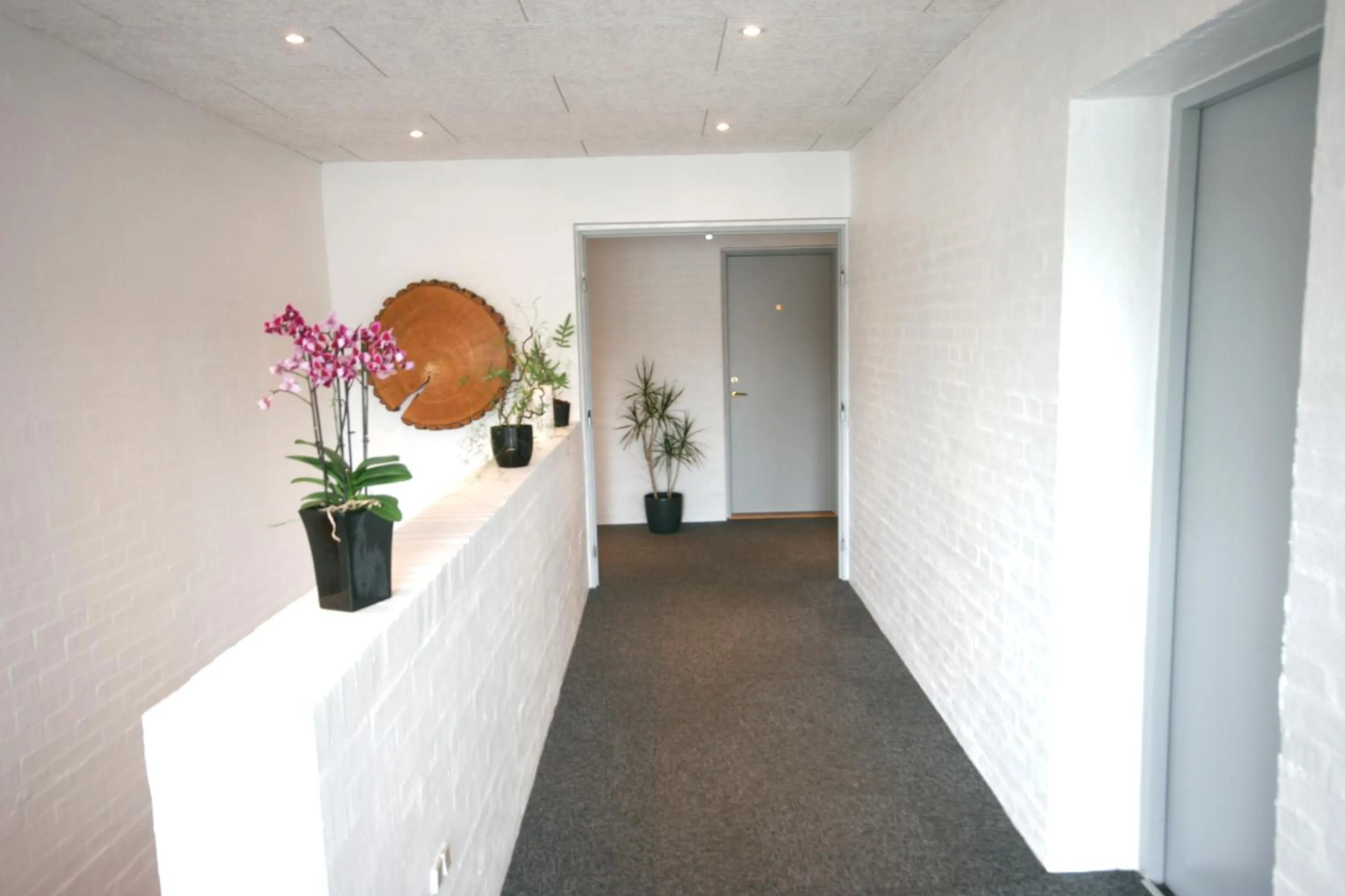 Photo of the whole room in Sdr. Omme Kro & Hotel