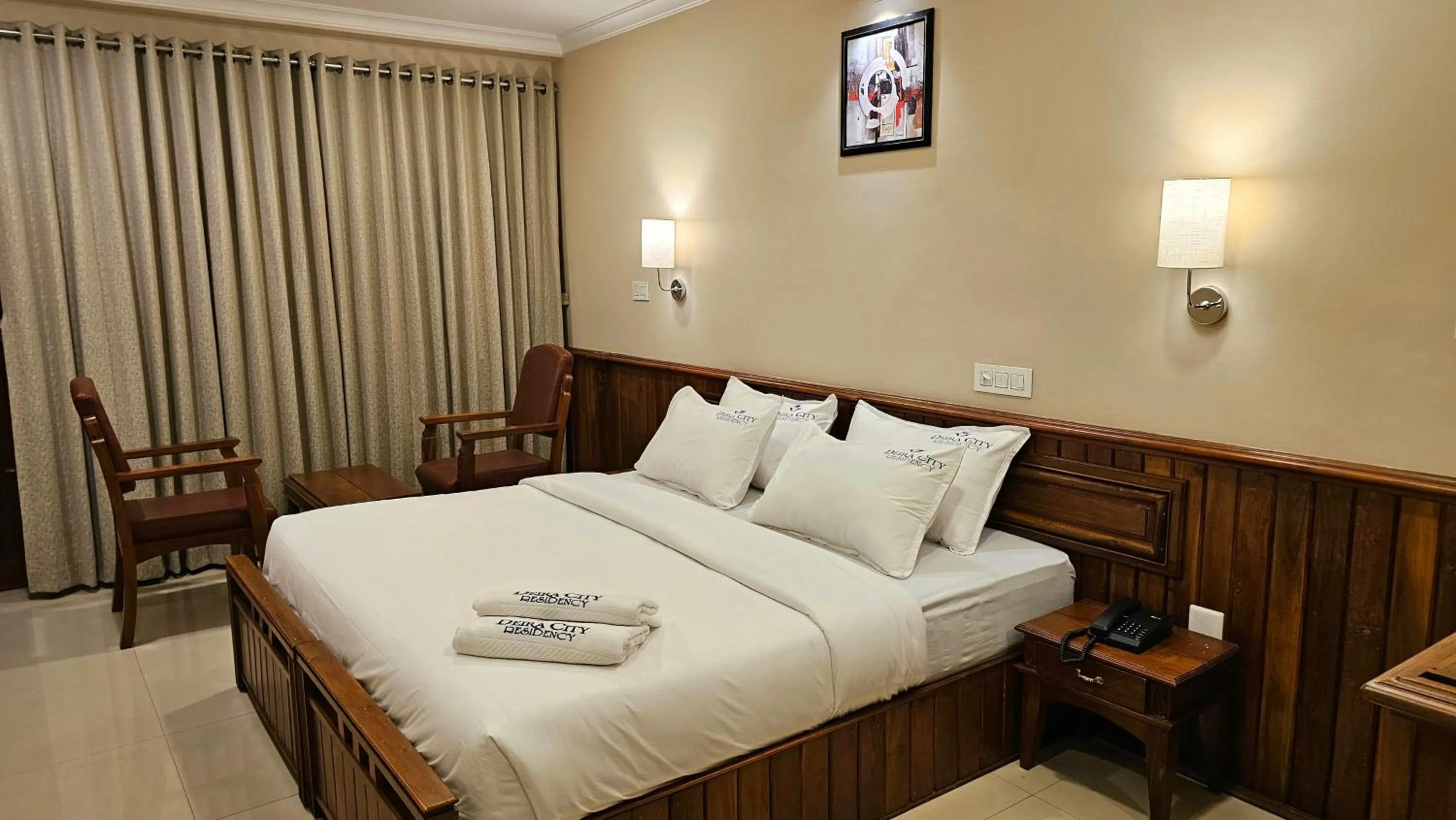 Bed in Deira City Residency
