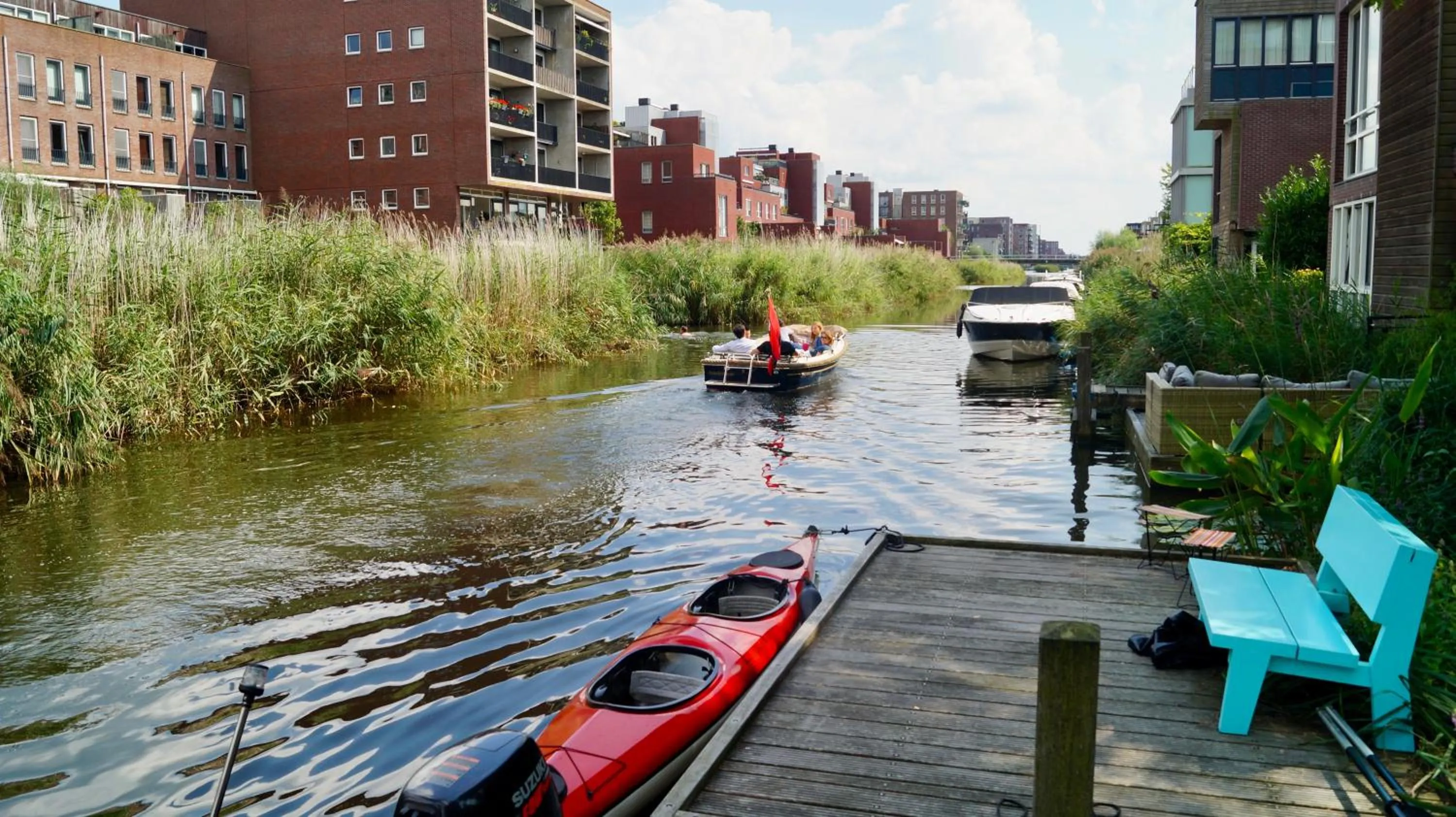 Neighbourhood in Room With A Few