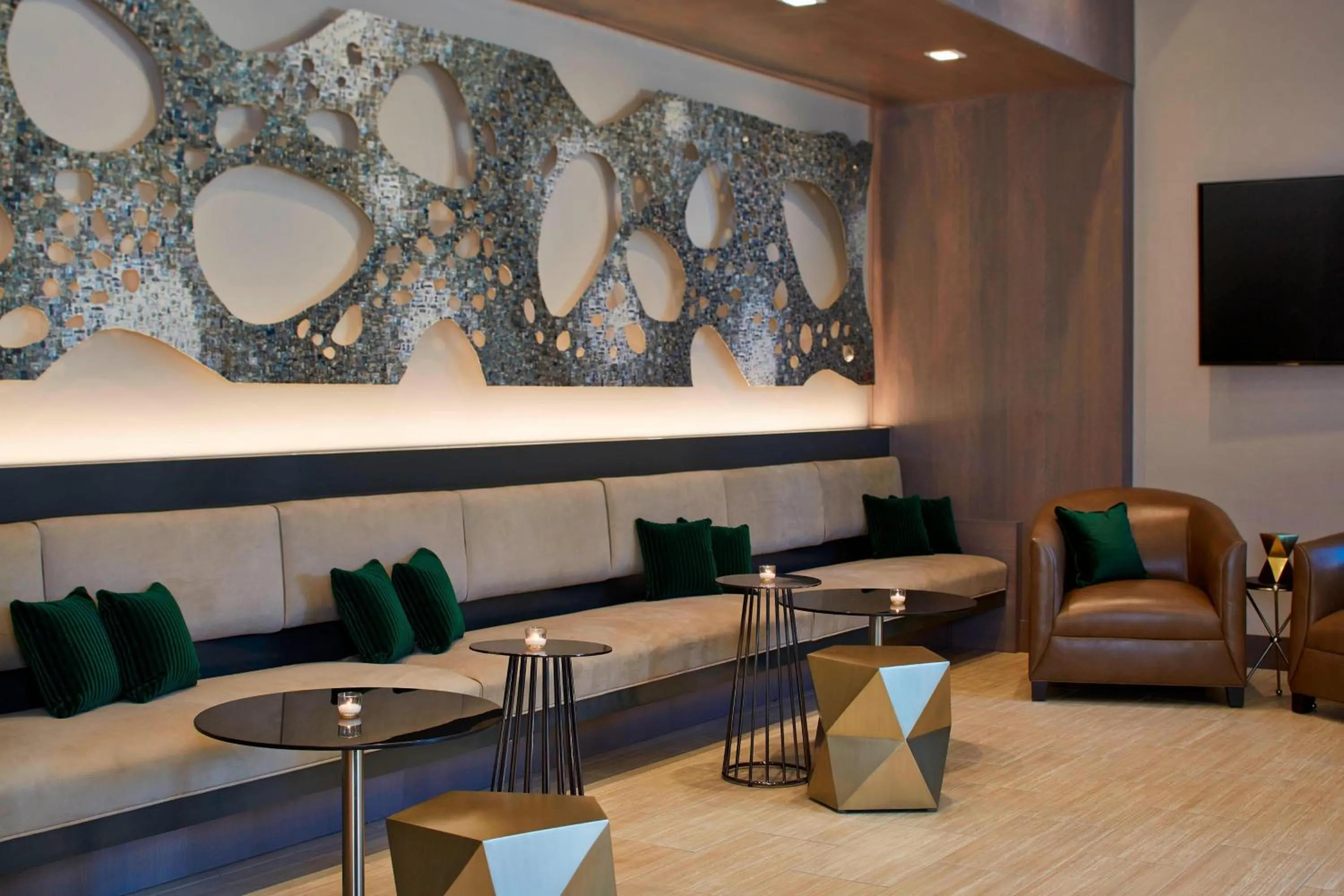 Meeting/conference room in AC Hotel by Marriott Seattle Bellevue/Downtown