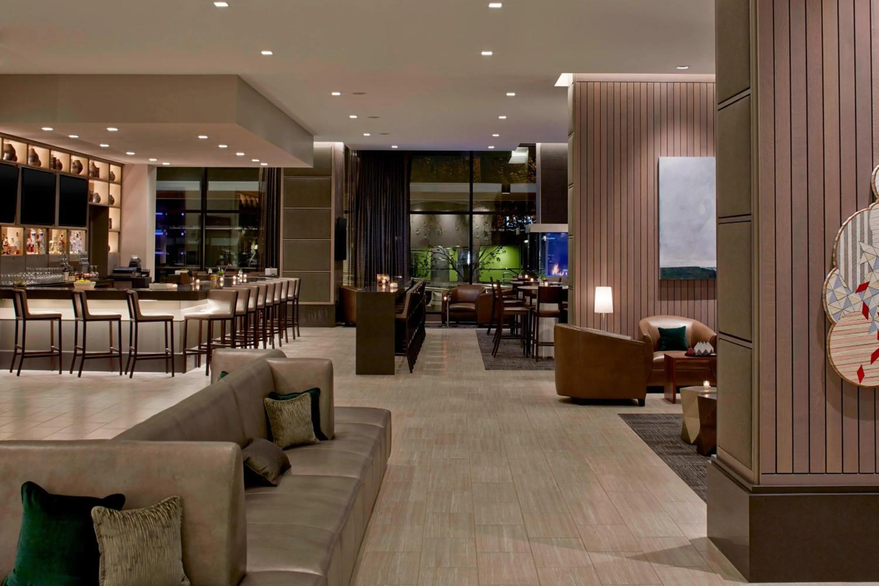Lounge or bar in AC Hotel by Marriott Seattle Bellevue/Downtown