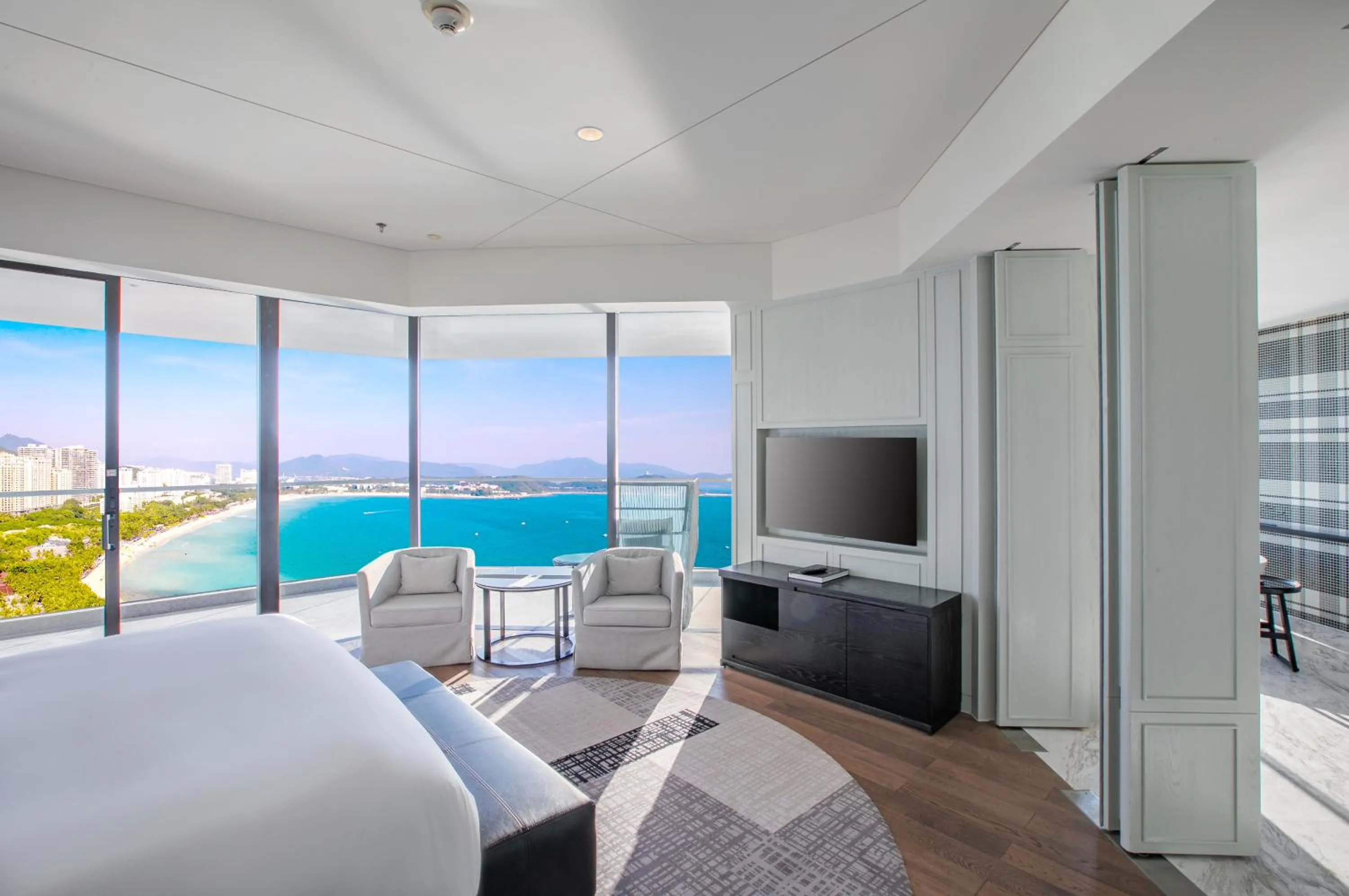 View (from property/room), Bed in The Shanhaitian Resort Sanya, Autograph Collection