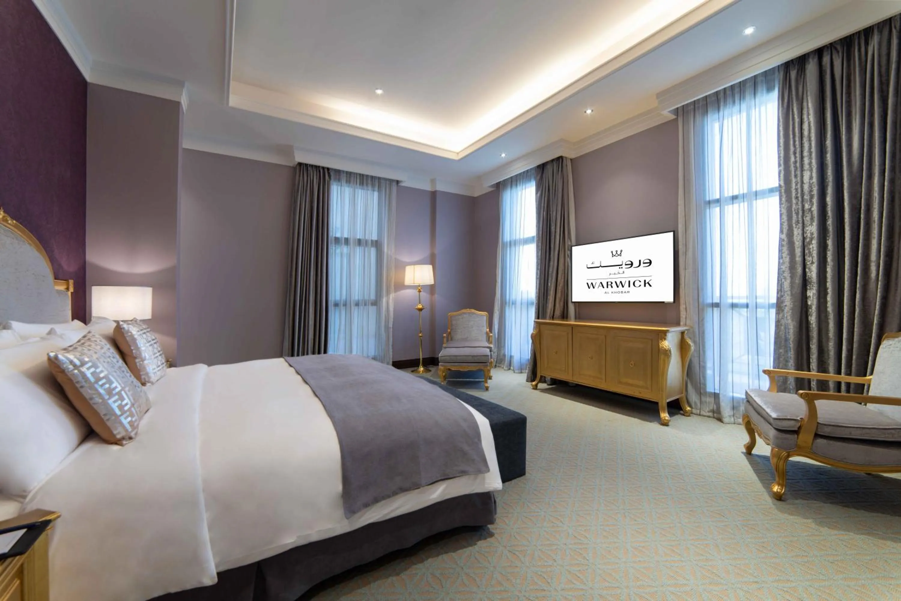 Photo of the whole room, Bed in Warwick Al Khobar