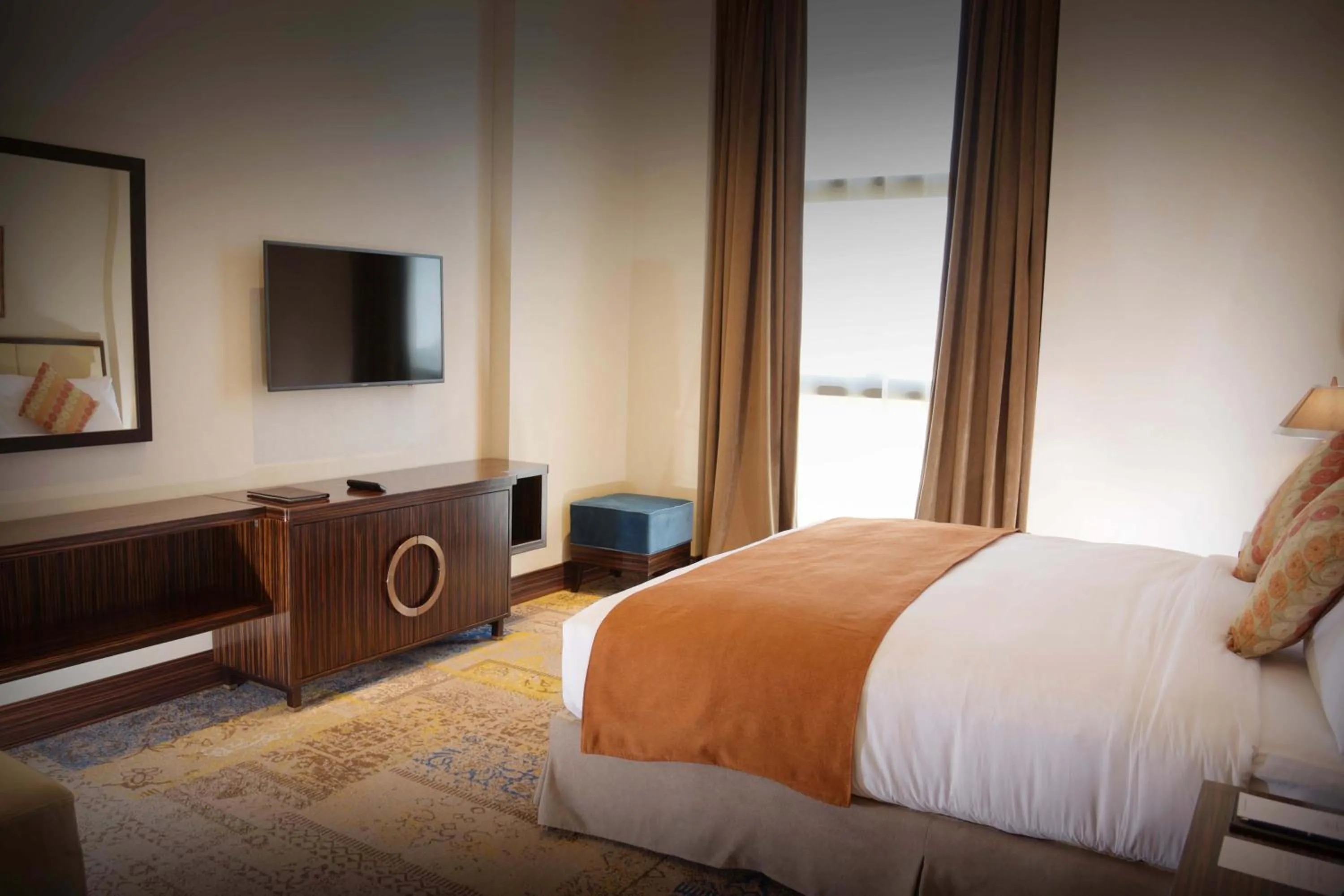 Bedroom, Bed in Warwick Al Khobar