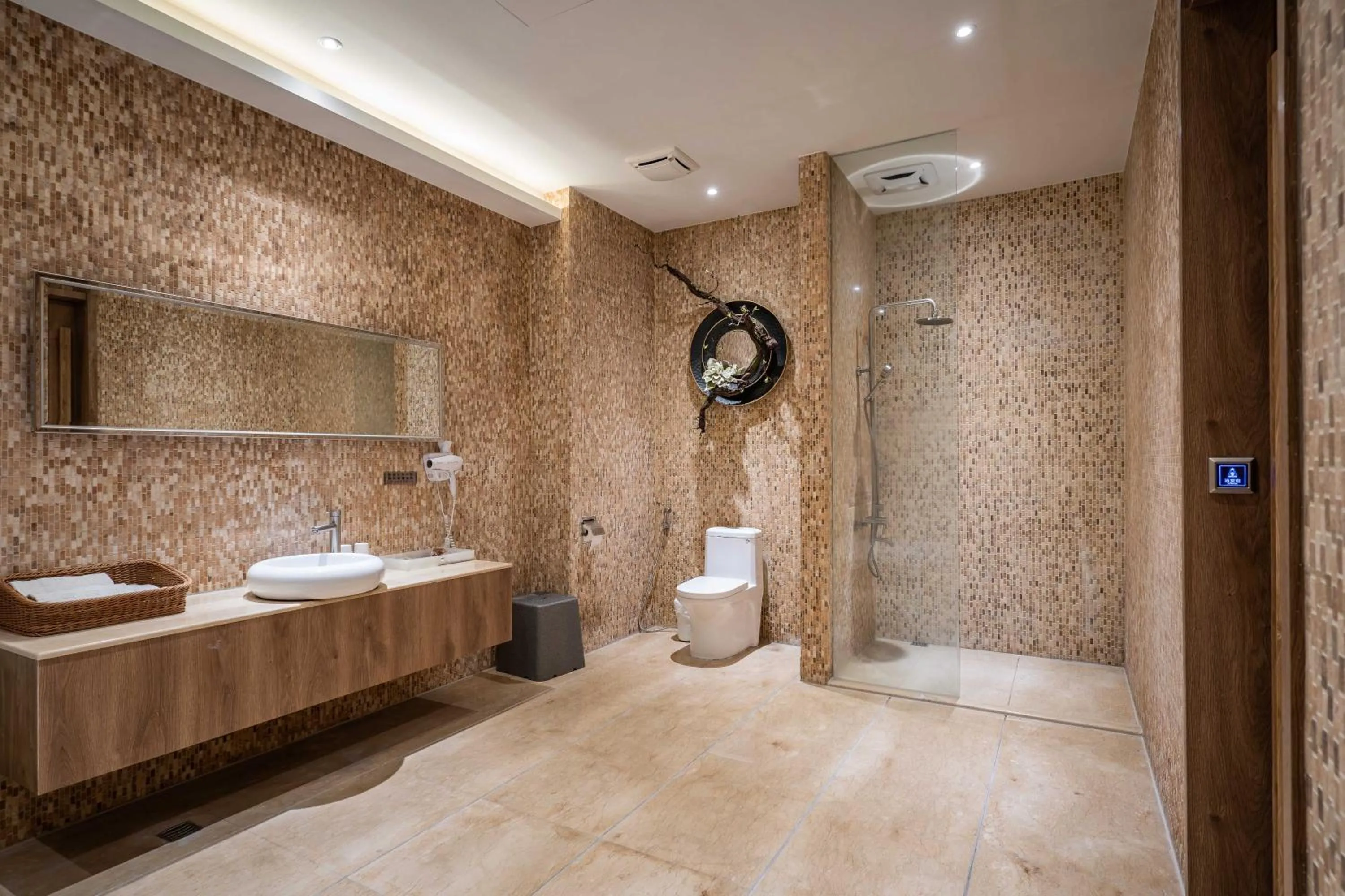 Bathroom in Aquarius Motel