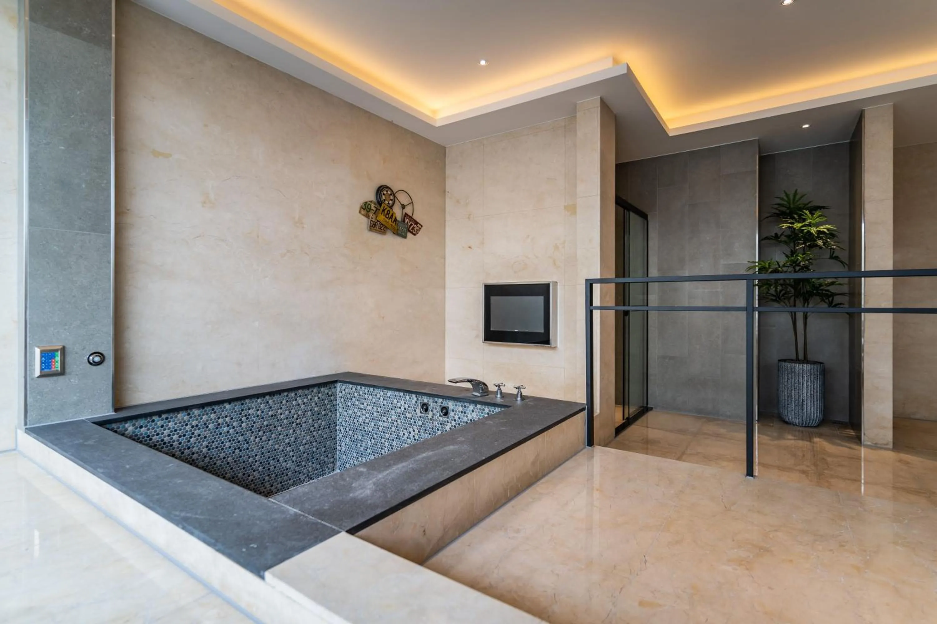 Bathroom in Aquarius Motel