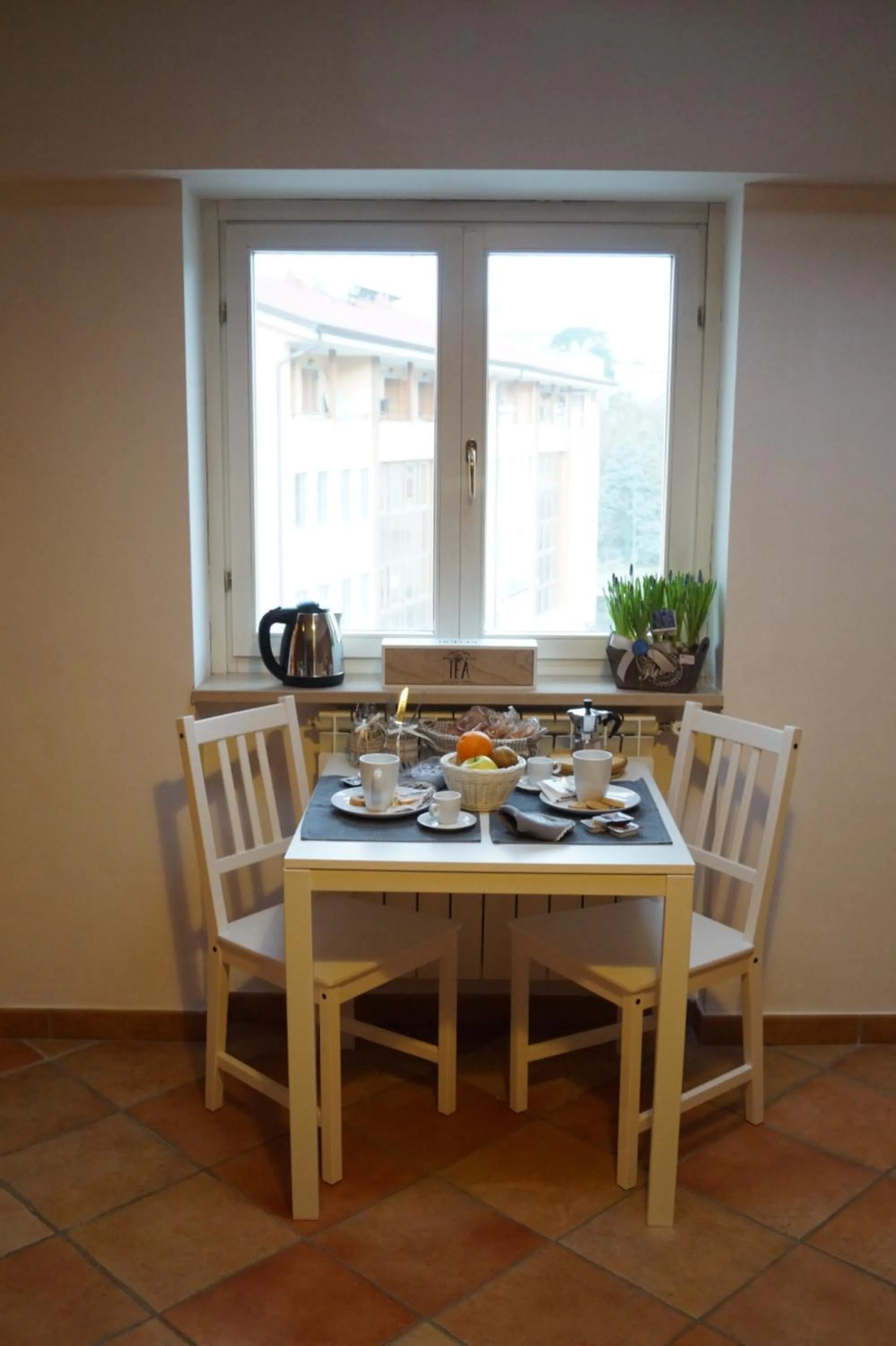 Food and drinks in Bonjour Bonheur