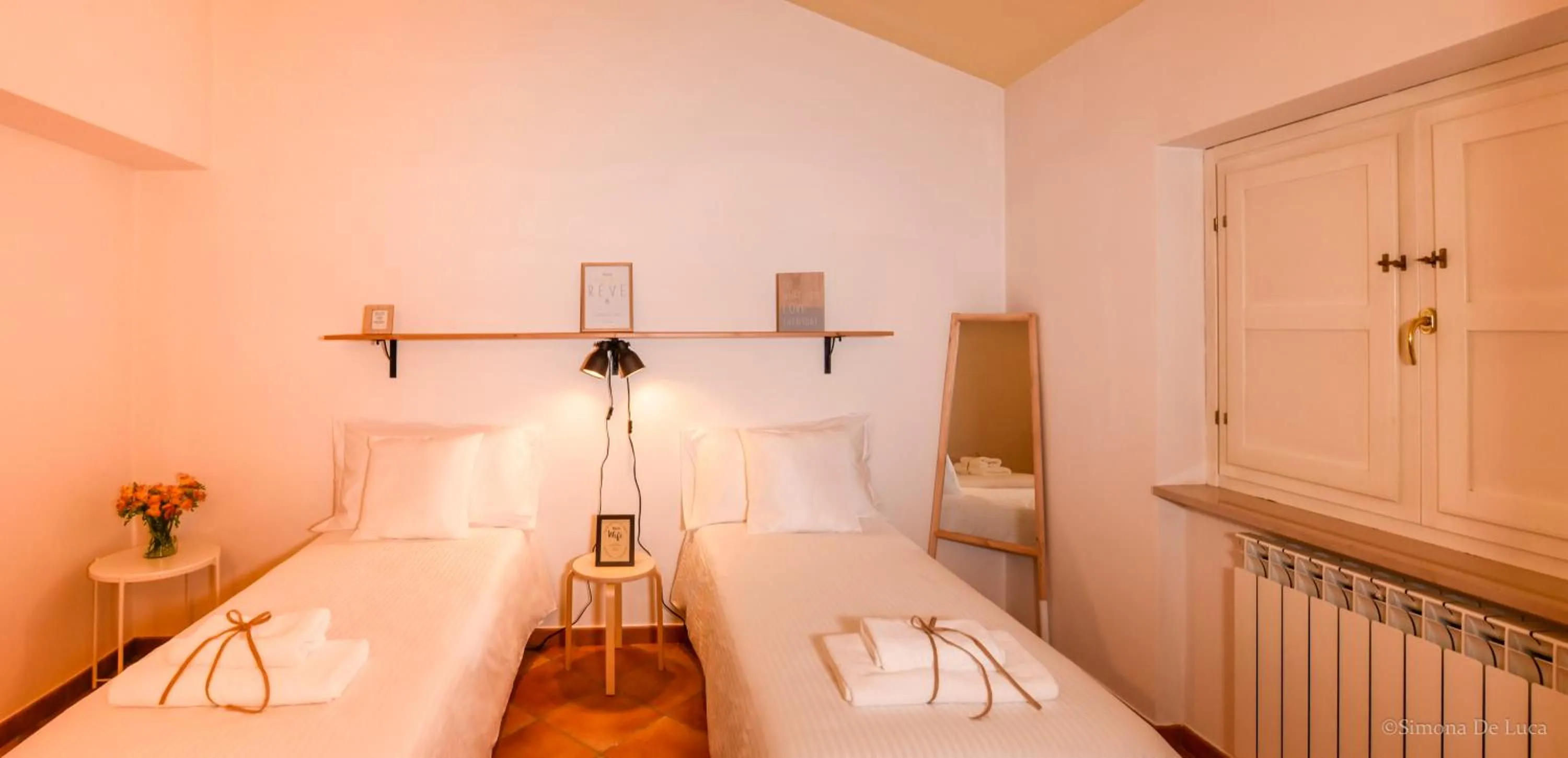 Bed in Bonjour Bonheur