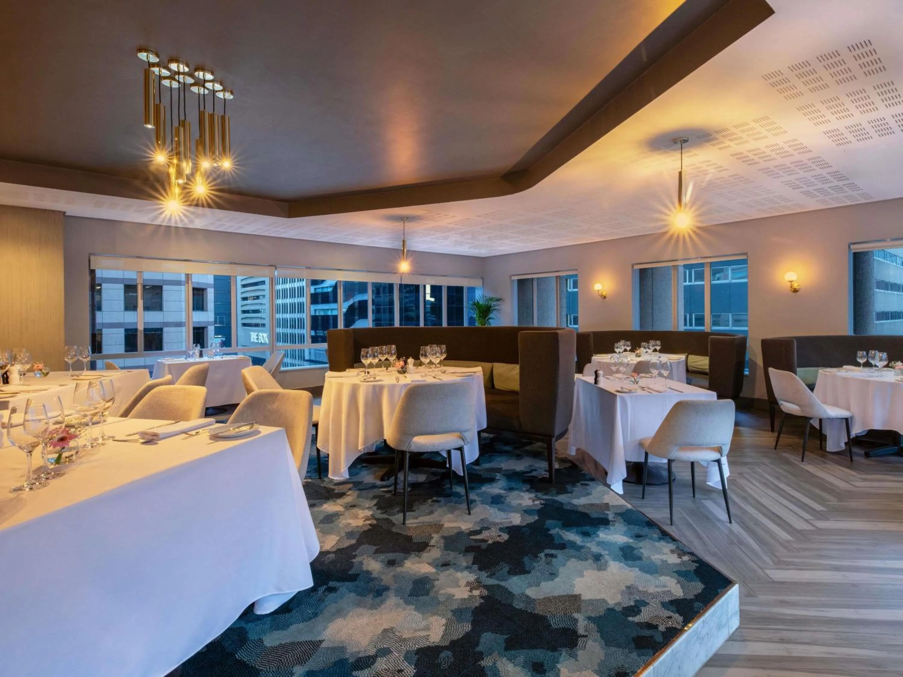 Restaurant/places to eat in Pullman Cape Town City Centre