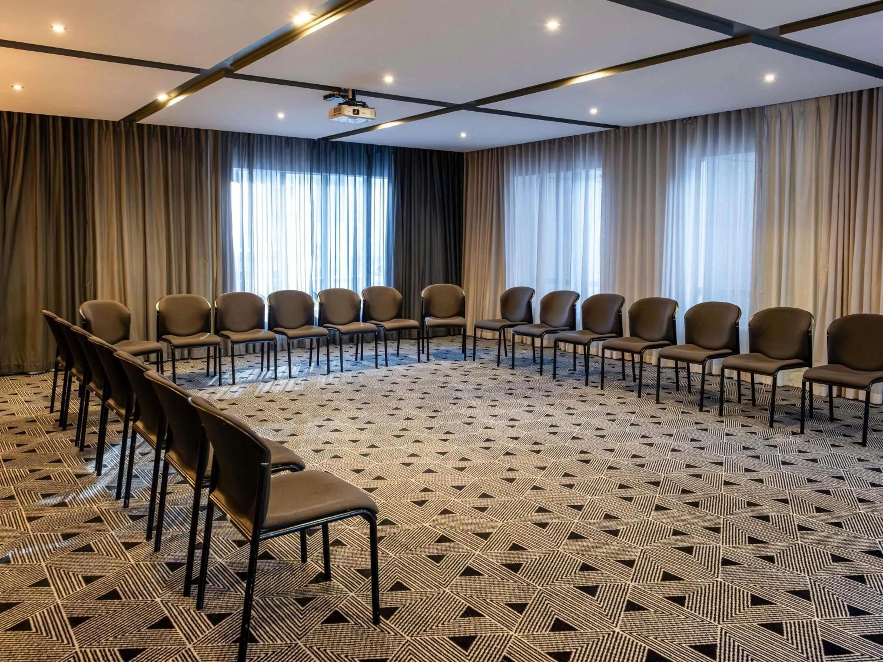 Meeting/conference room in Pullman Cape Town City Centre
