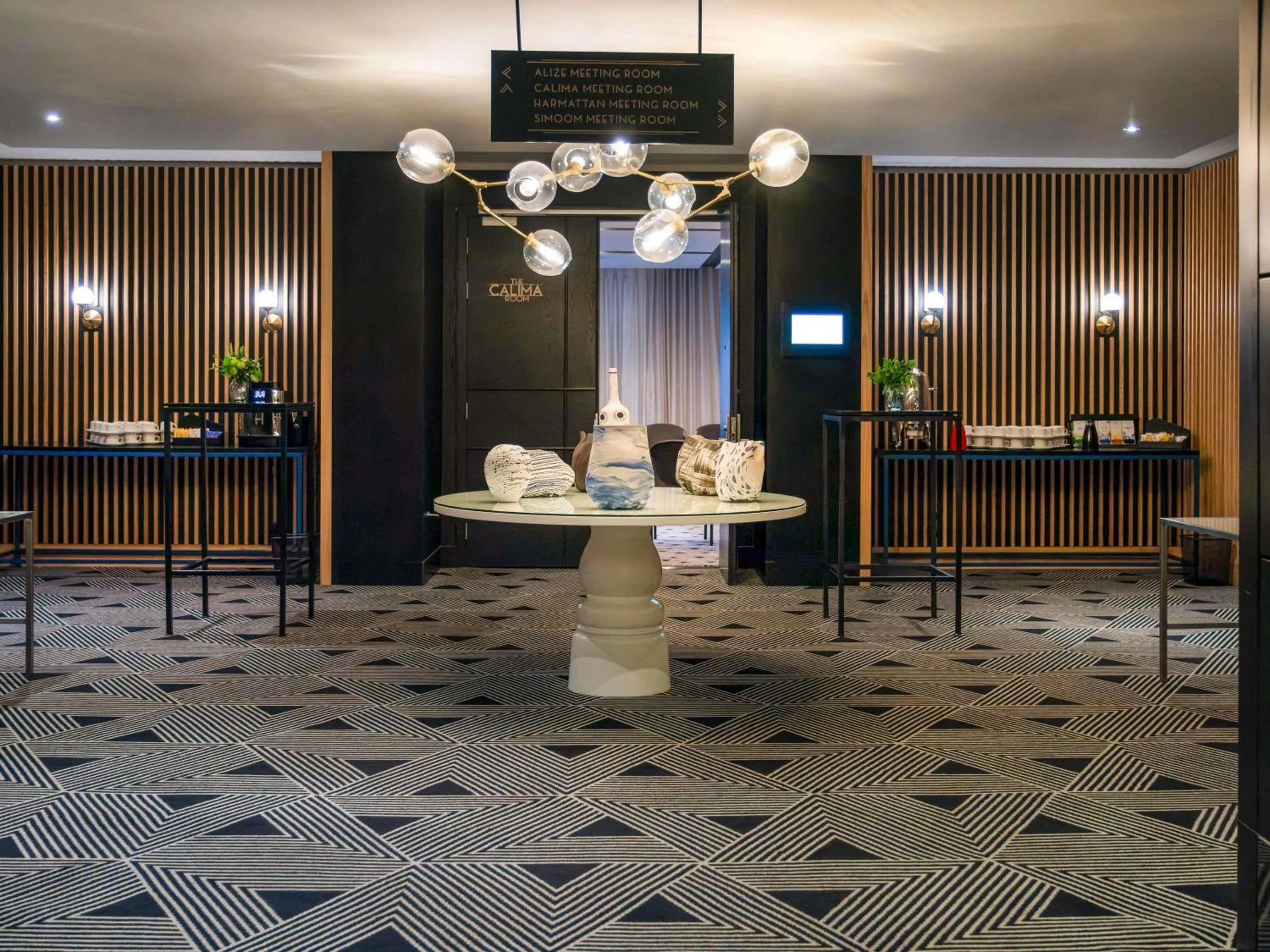 Meeting/conference room in Pullman Cape Town City Centre