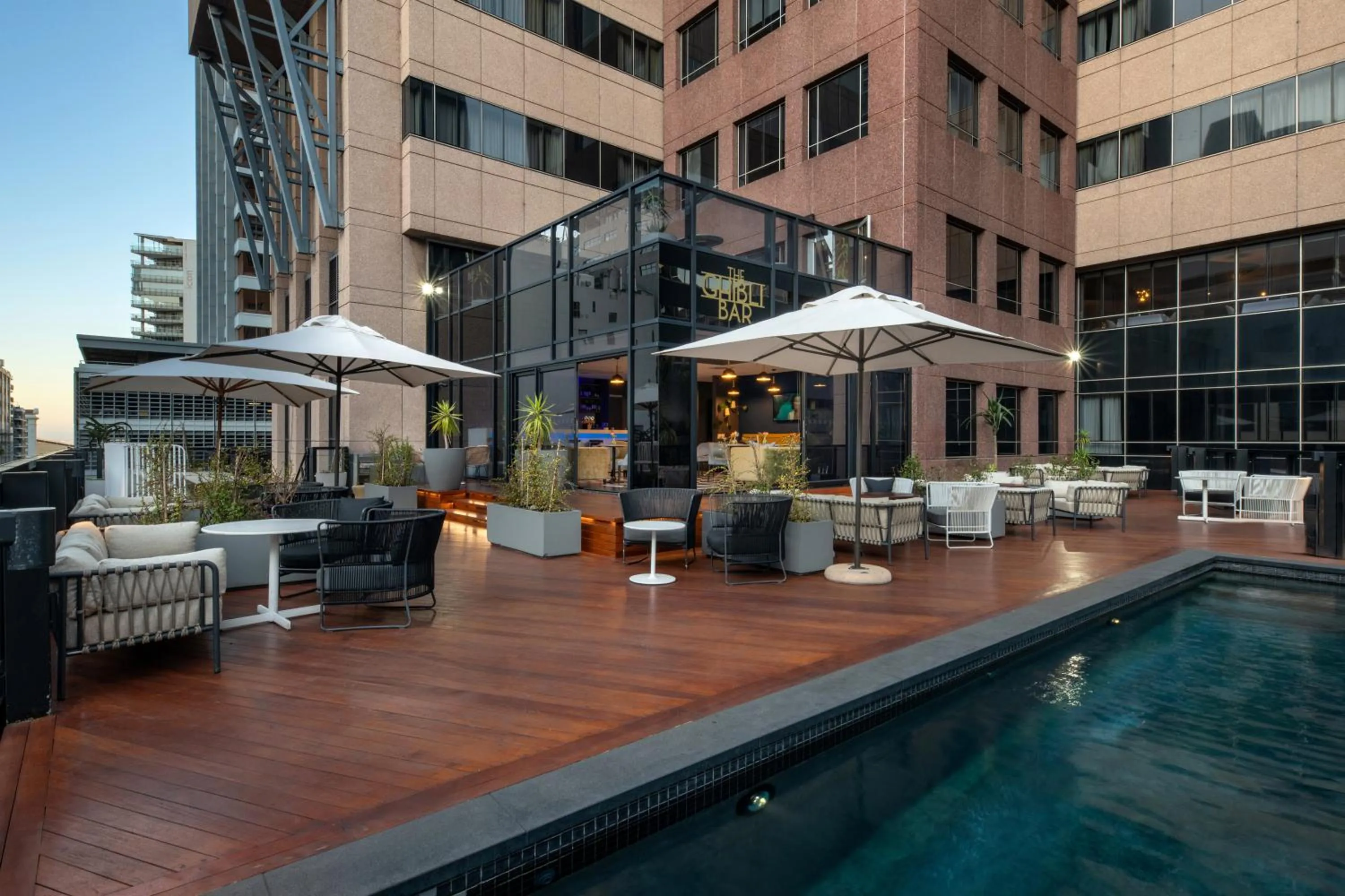 Restaurant/places to eat in Pullman Cape Town City Centre