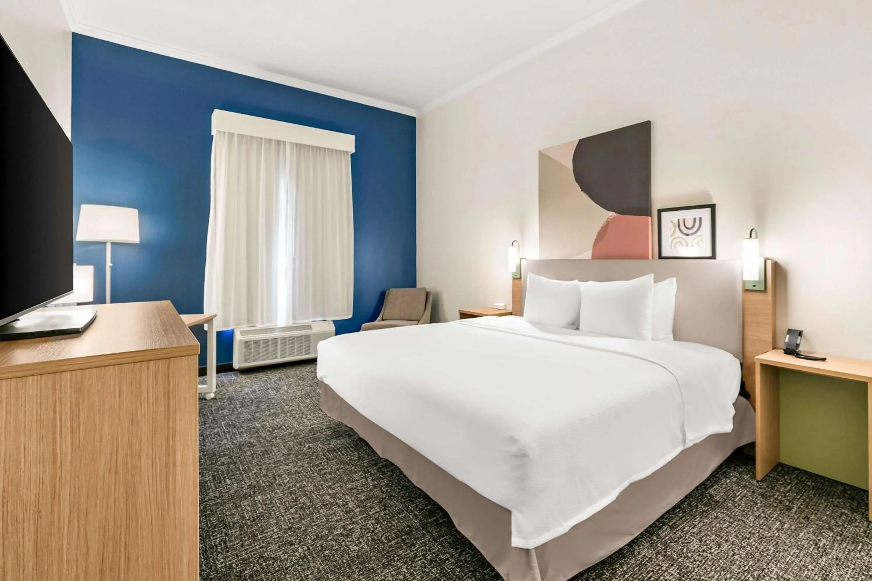 Bed in Spark by Hilton Commerce, GA