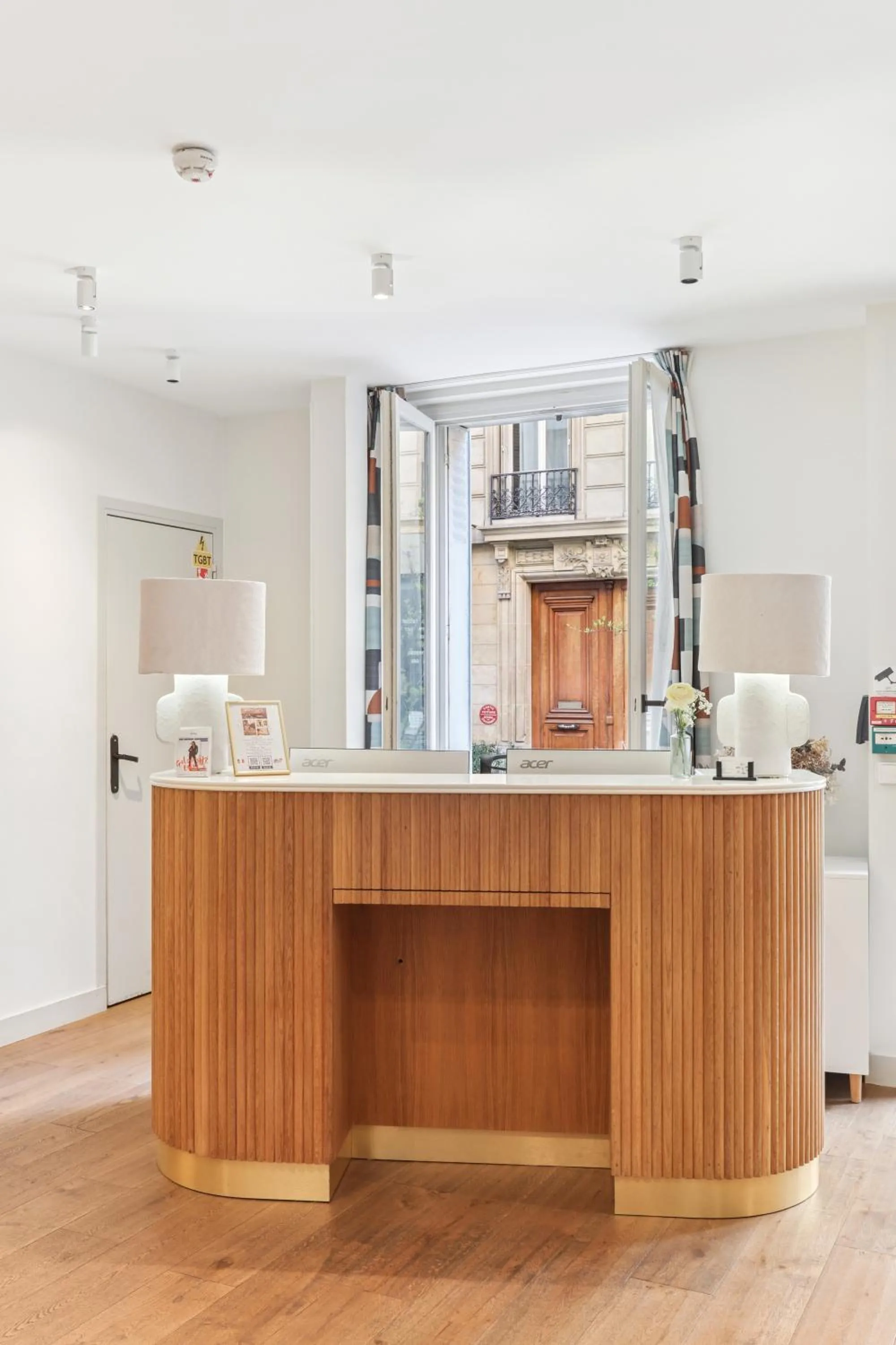 Lobby or reception in Hôtel Alexandrine Opera