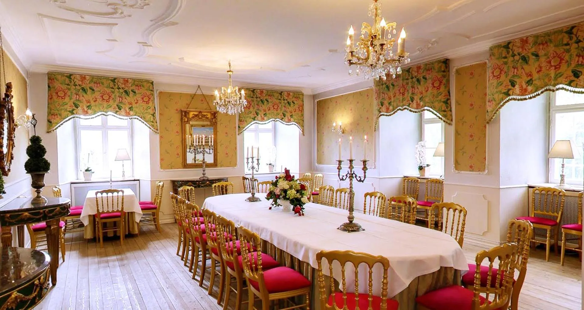 Restaurant/places to eat in Kokkedal Slotshotel