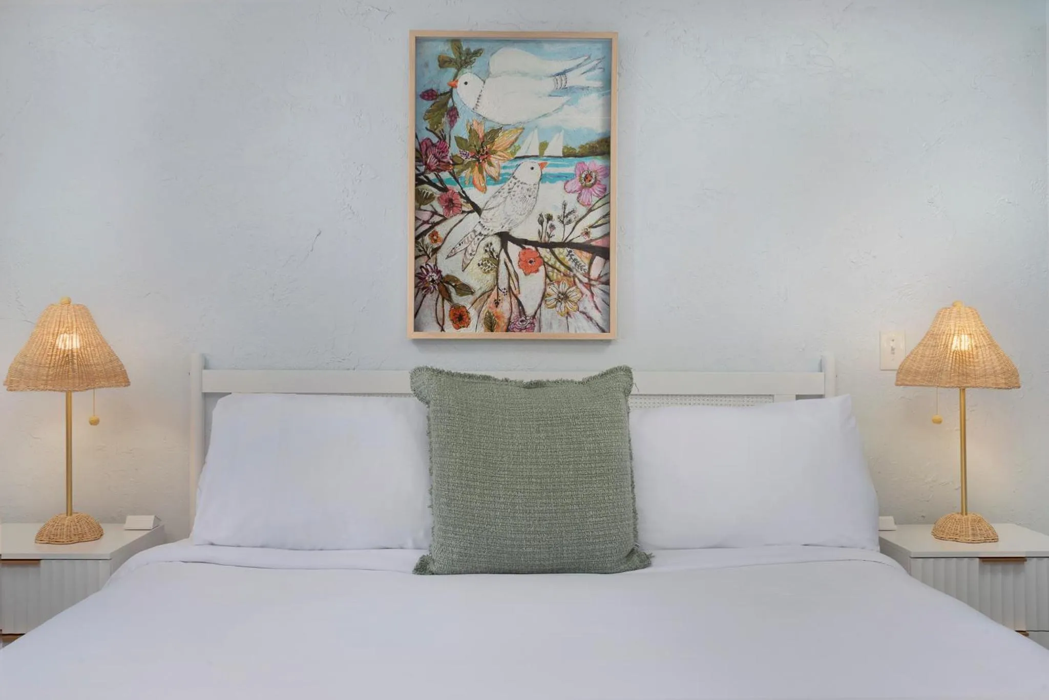 Bed in Sabal Palms Inn