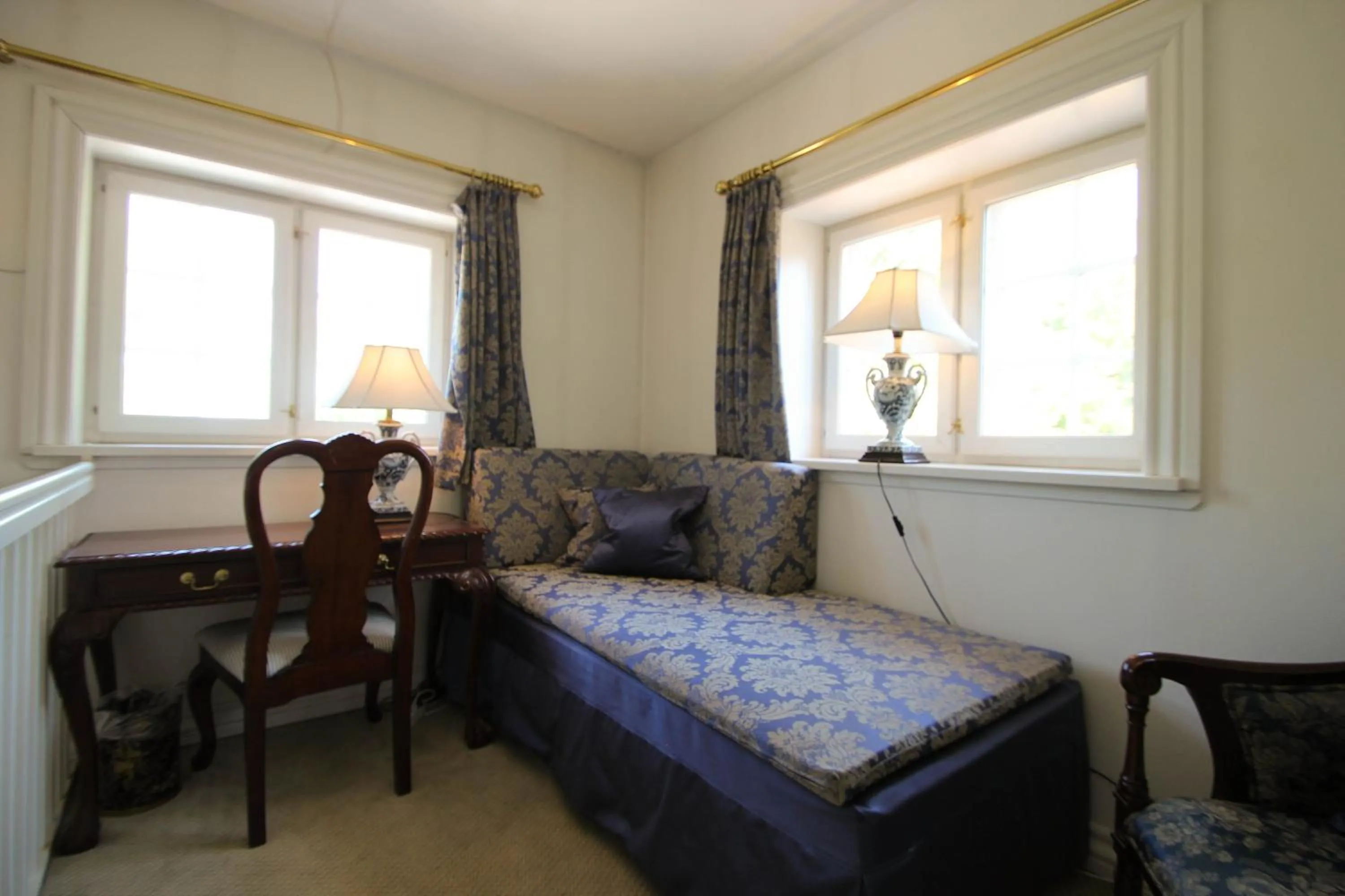 Bed in Sauntehus Castle Hotel