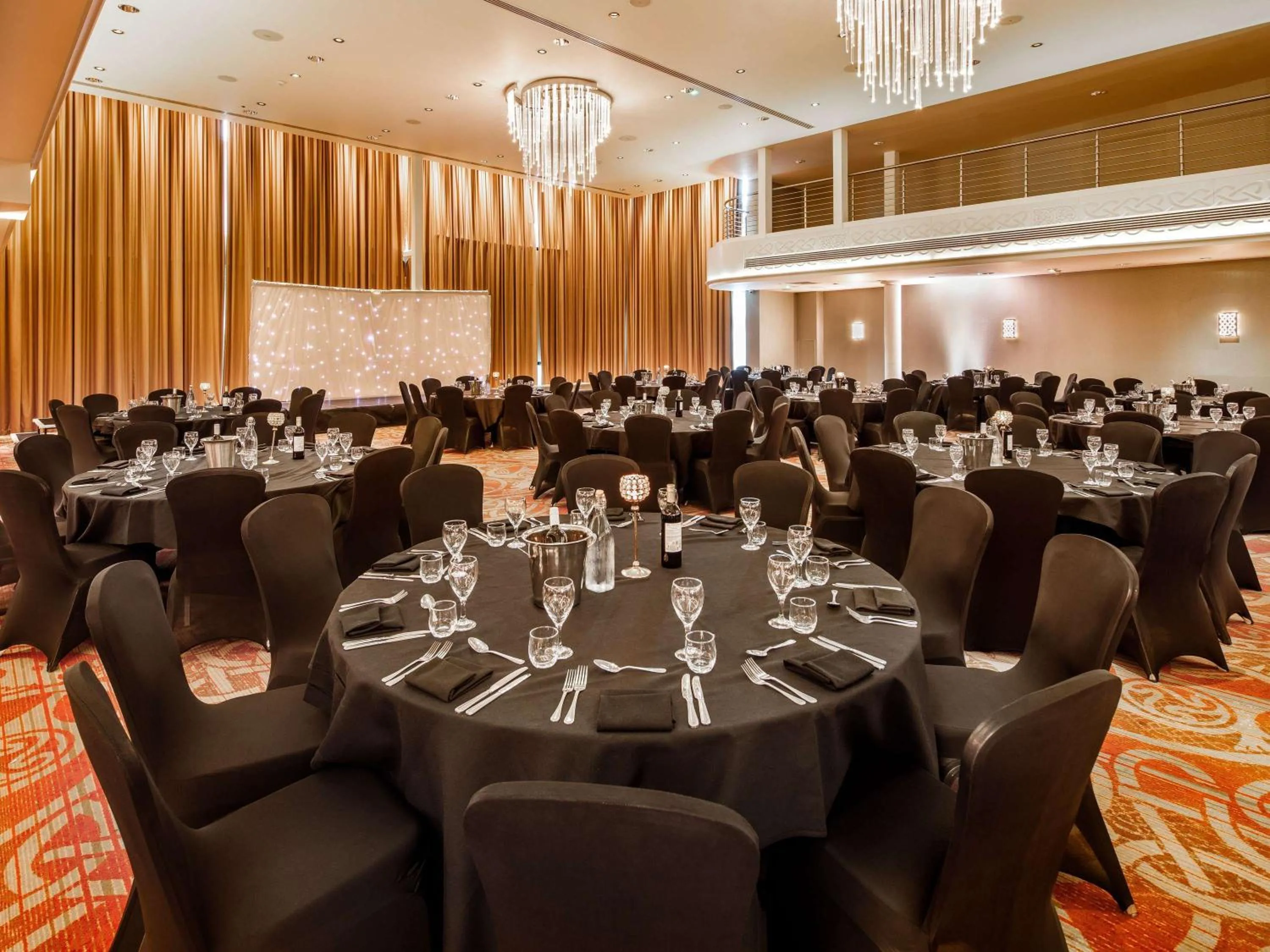 Meeting/conference room in Holland House Hotel Cardiff By Sunday