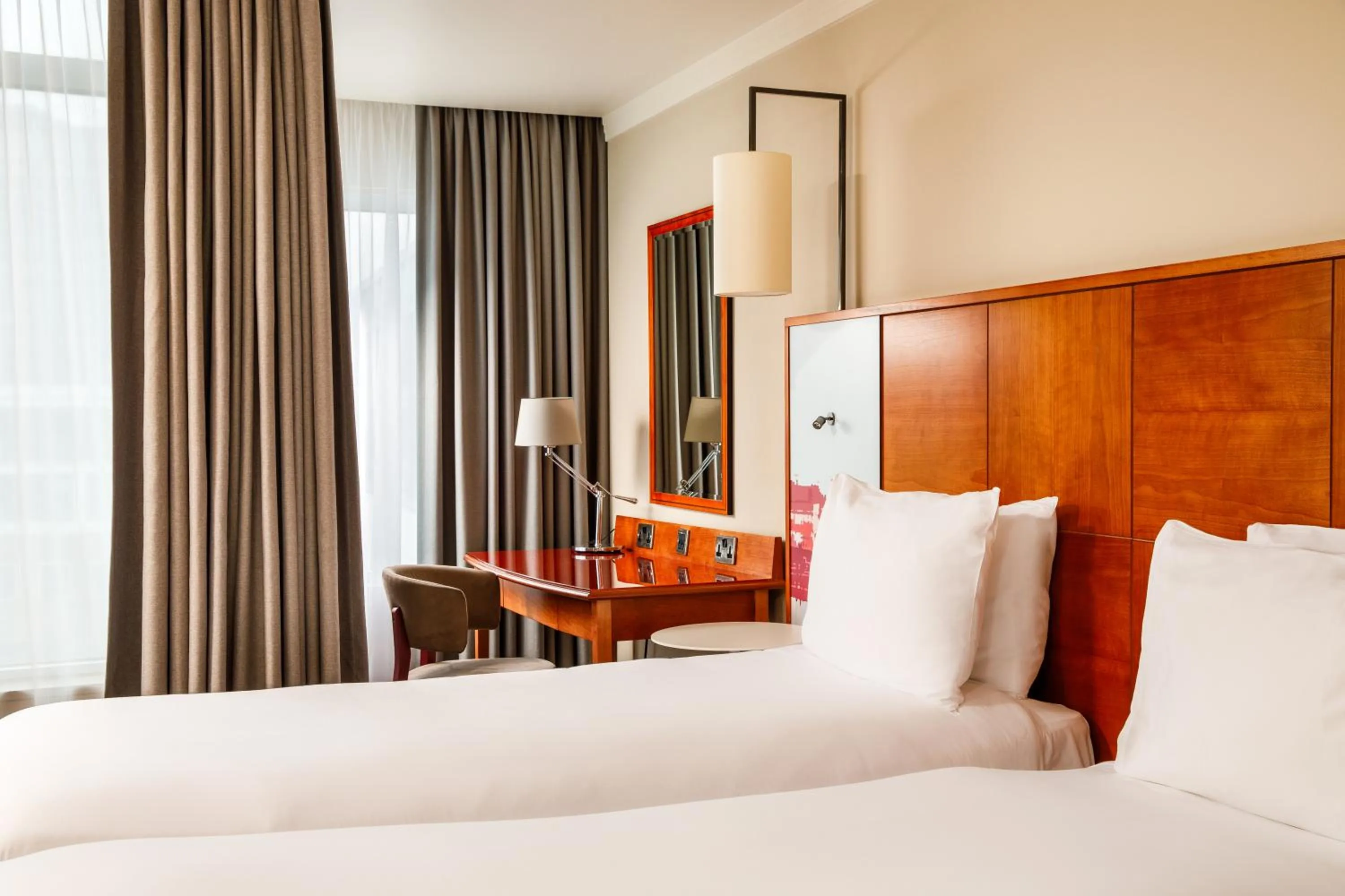 Bedroom, Bed in Holland House Hotel Cardiff By Sunday