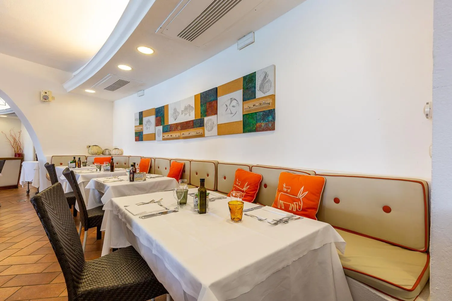 Restaurant/places to eat in Hotel Flamingo