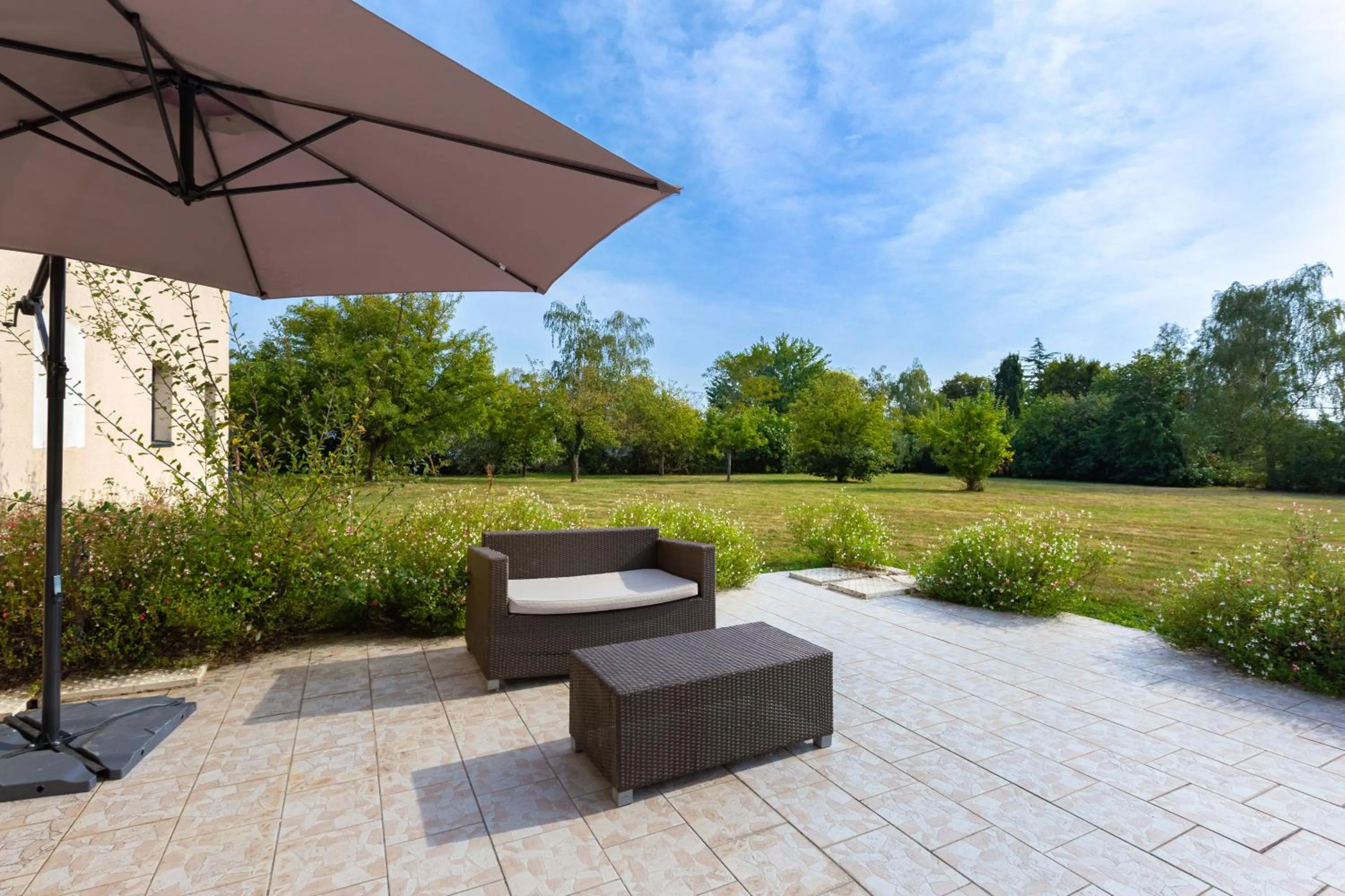 Balcony/Terrace in B&B HOTEL Angers Parc Expos