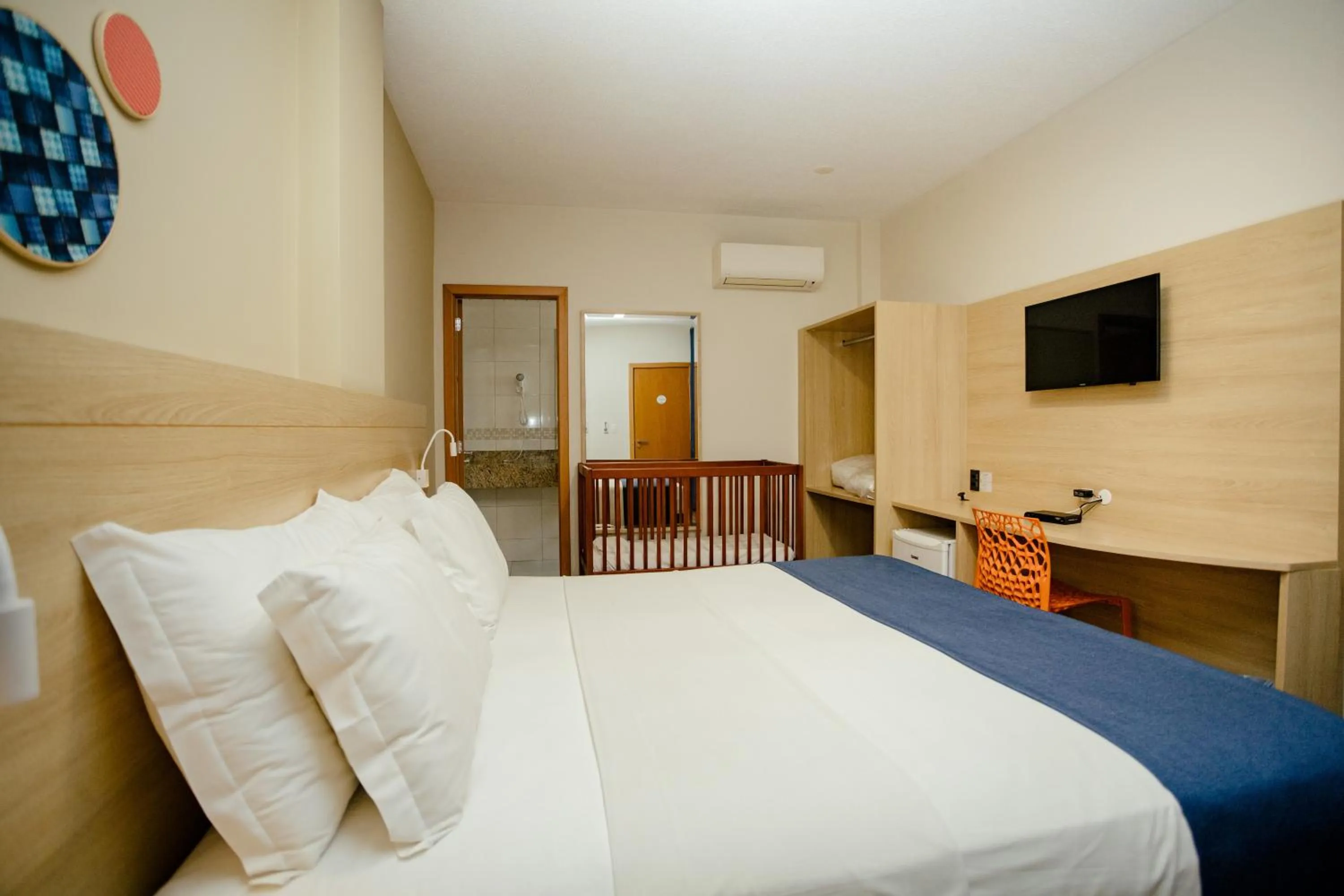 Bed in Luds Comfort Hotel