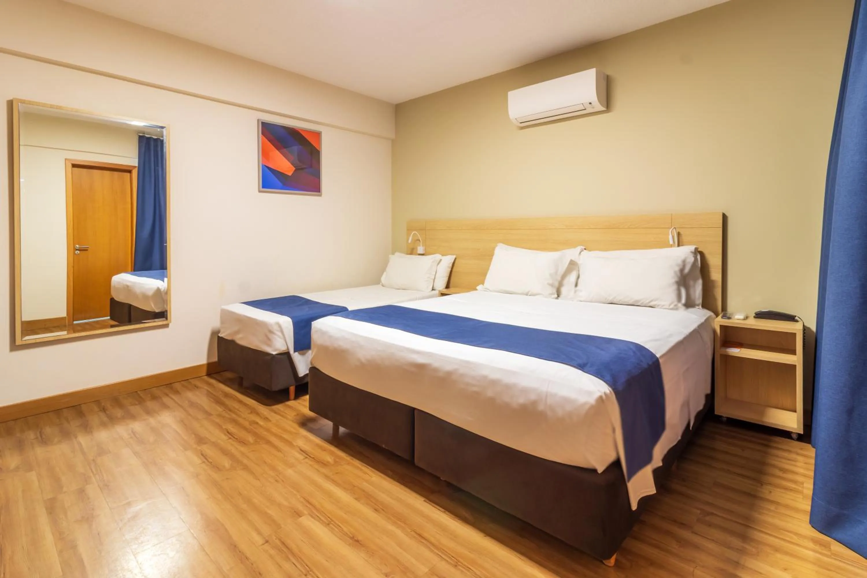 Bed in Luds Comfort Hotel