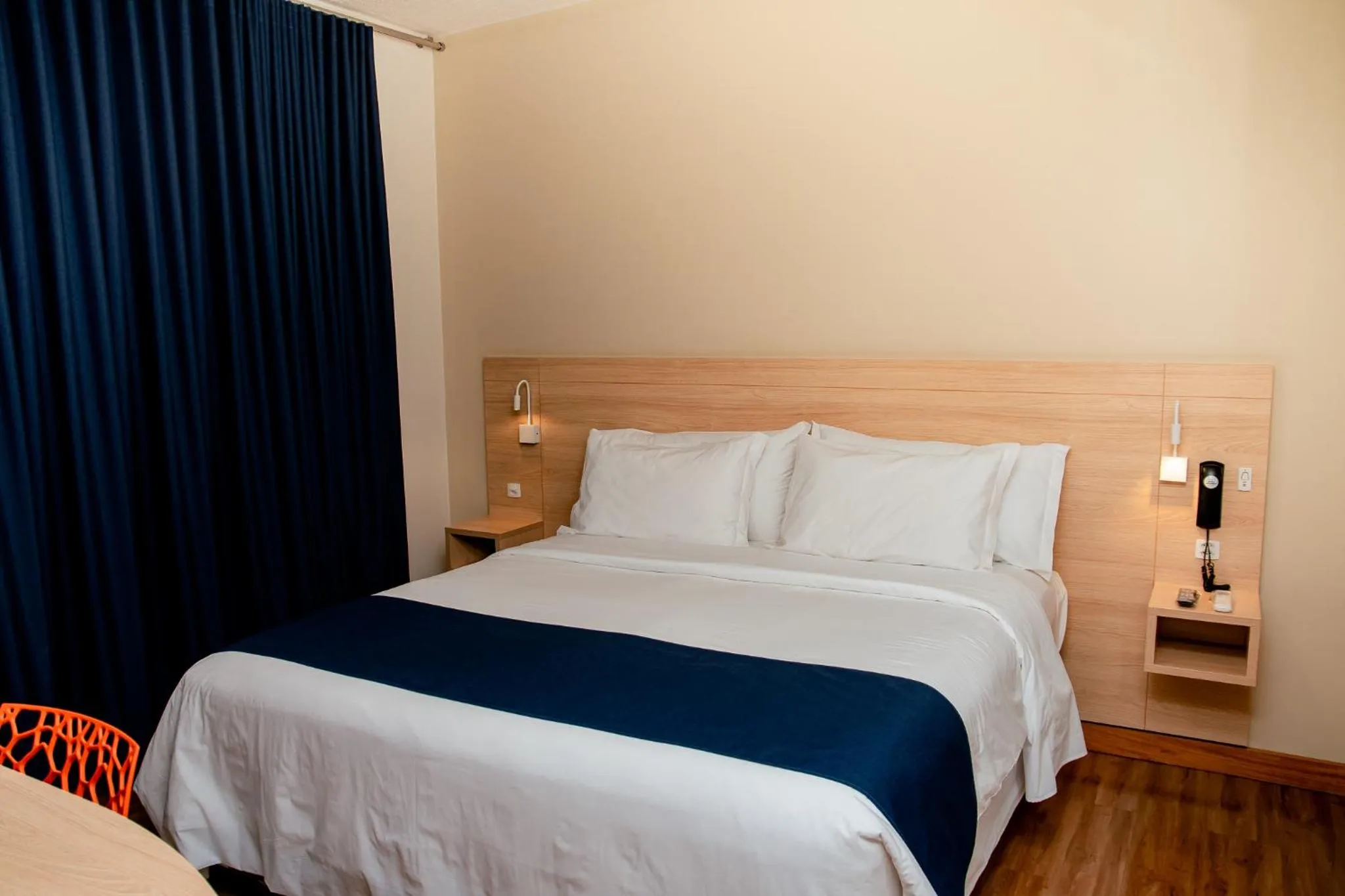 Bed in Luds Comfort Hotel