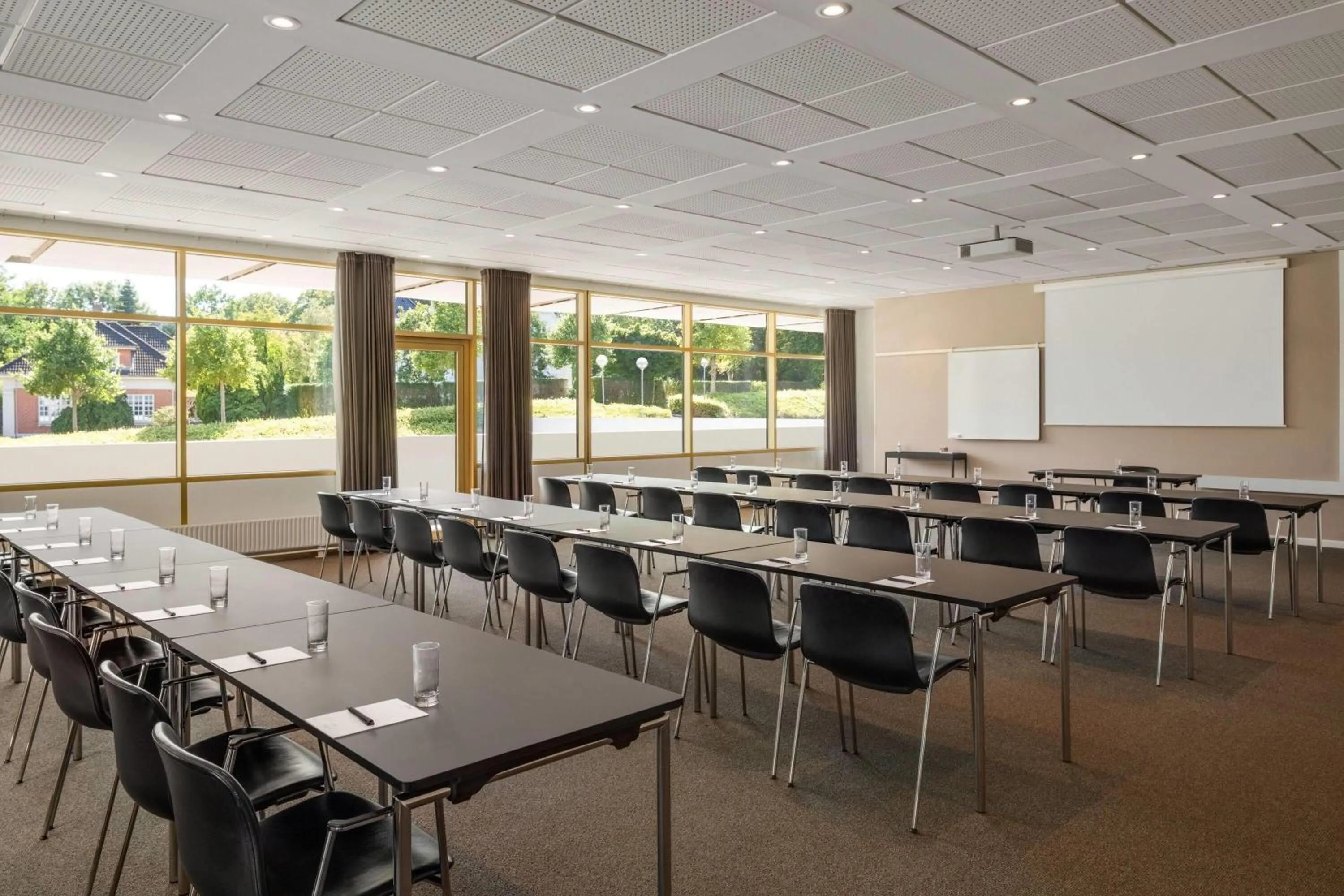 Meeting/conference room in Comwell Hvide Hus Aalborg, Dolce by Wyndham