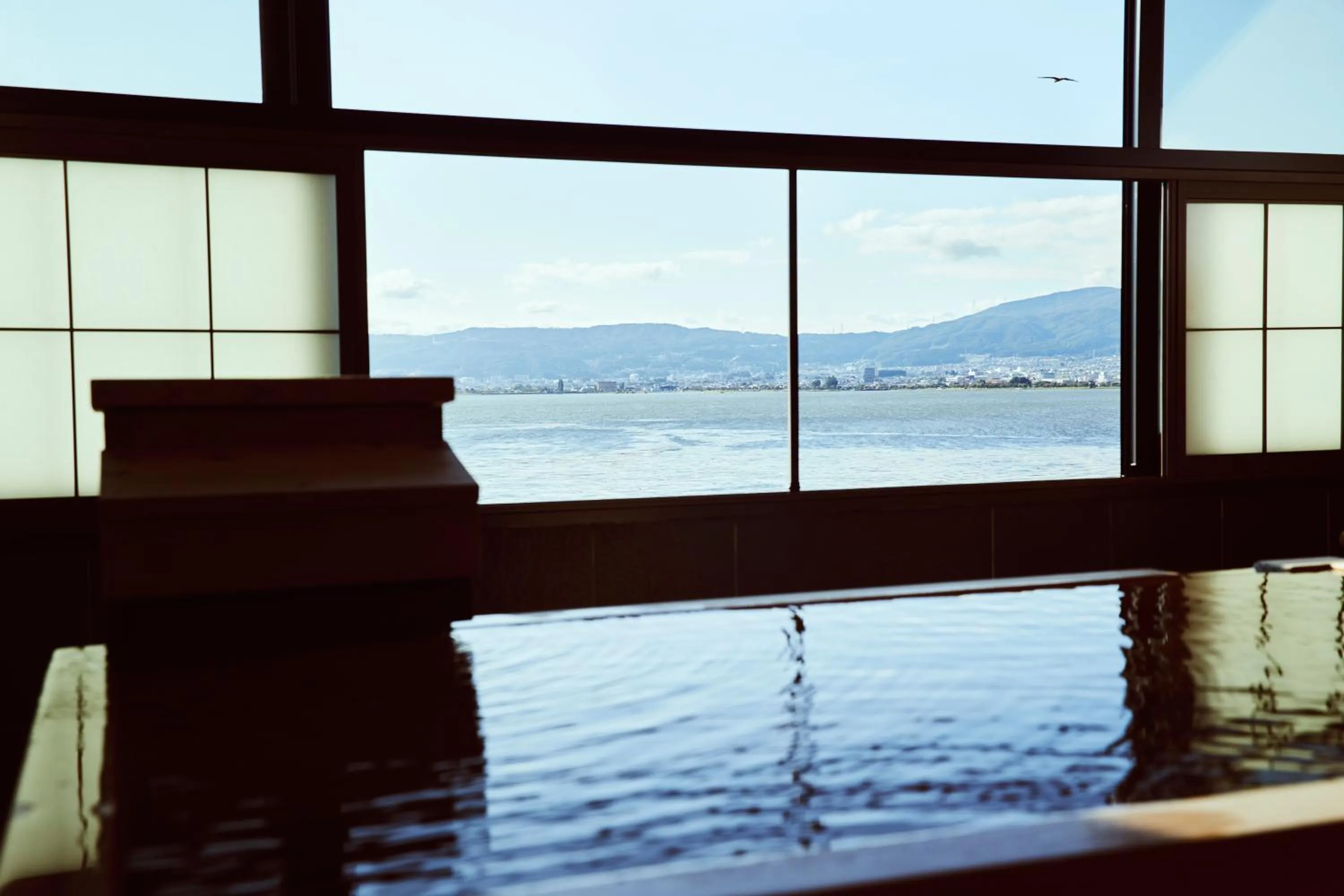 Open Air Bath in Sui Suwako