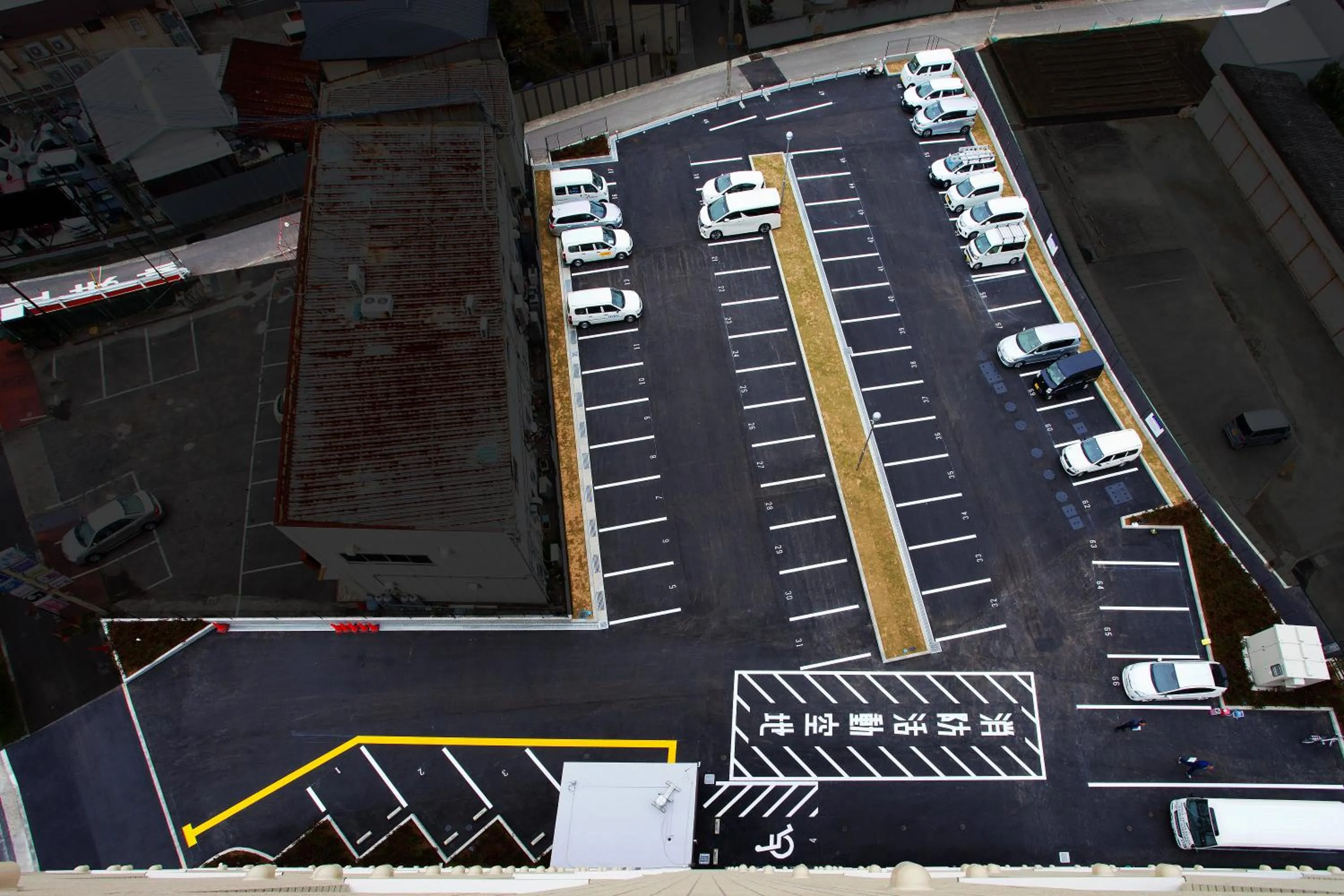 Parking in Hotel Aston Plaza Kansai Airport