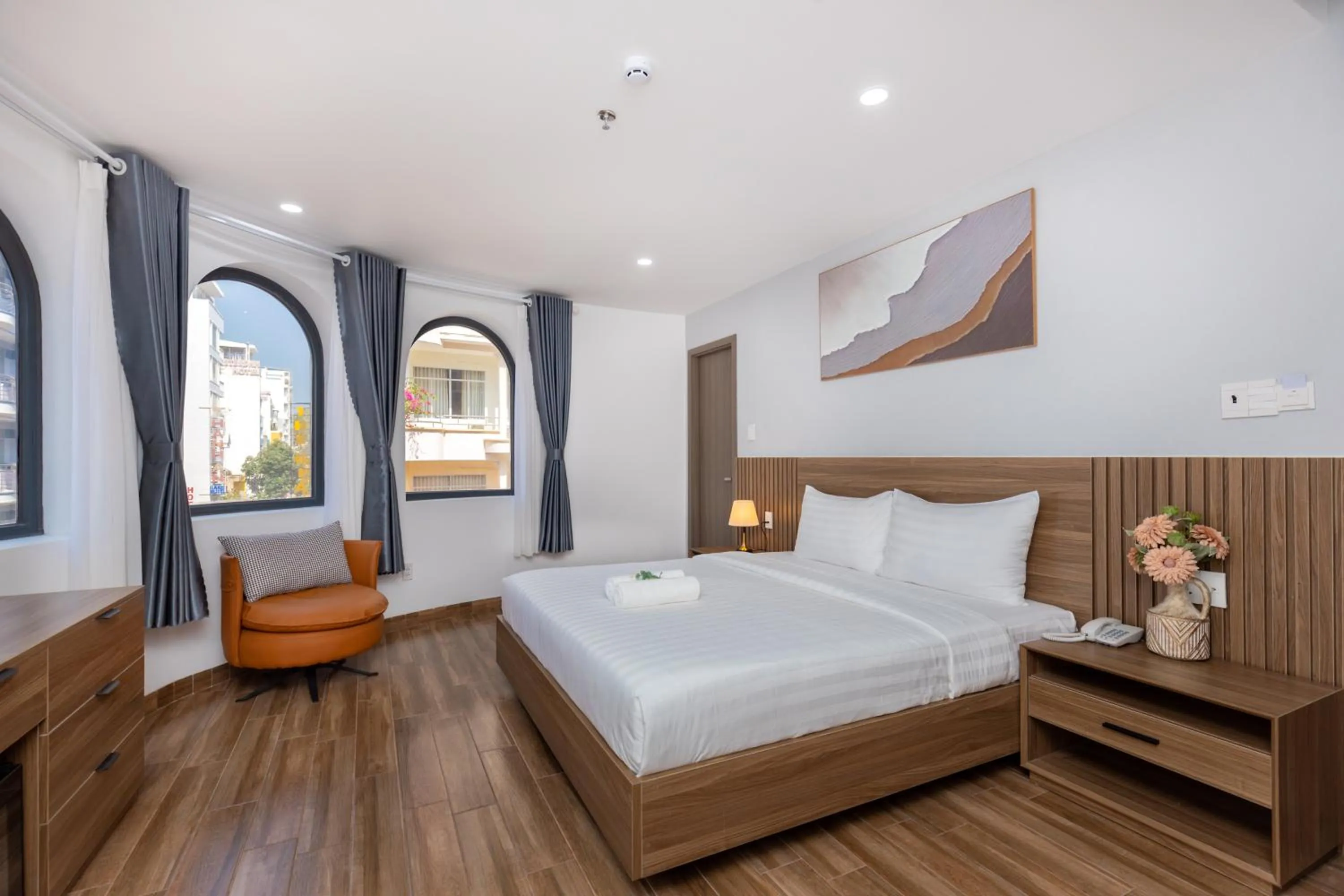 Bedroom, Bed in Diamond Sea Hotel